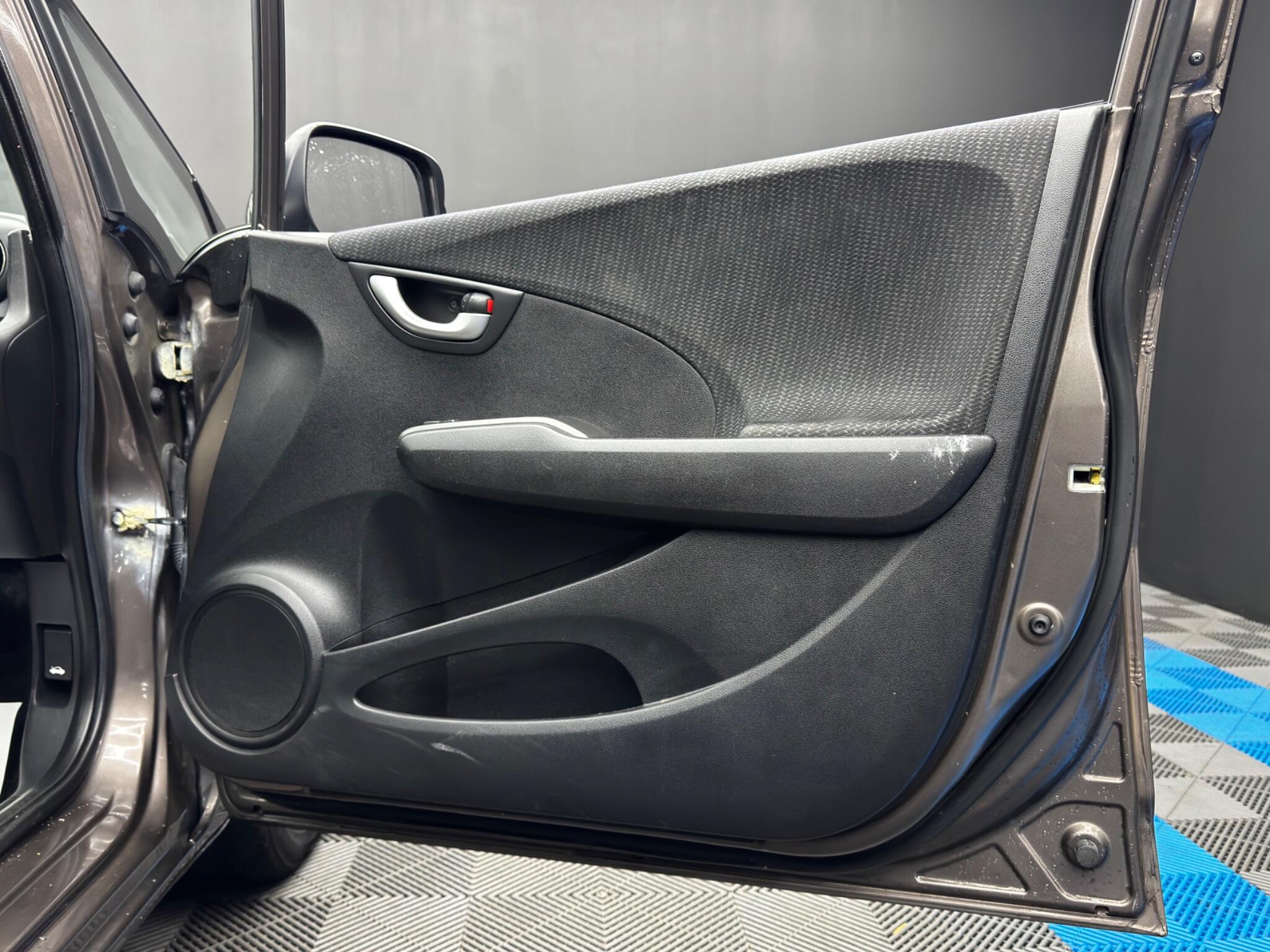 Honda Jazz 1.4 i-VTEC EX Euro 5 5dr 5dr Manual 2025