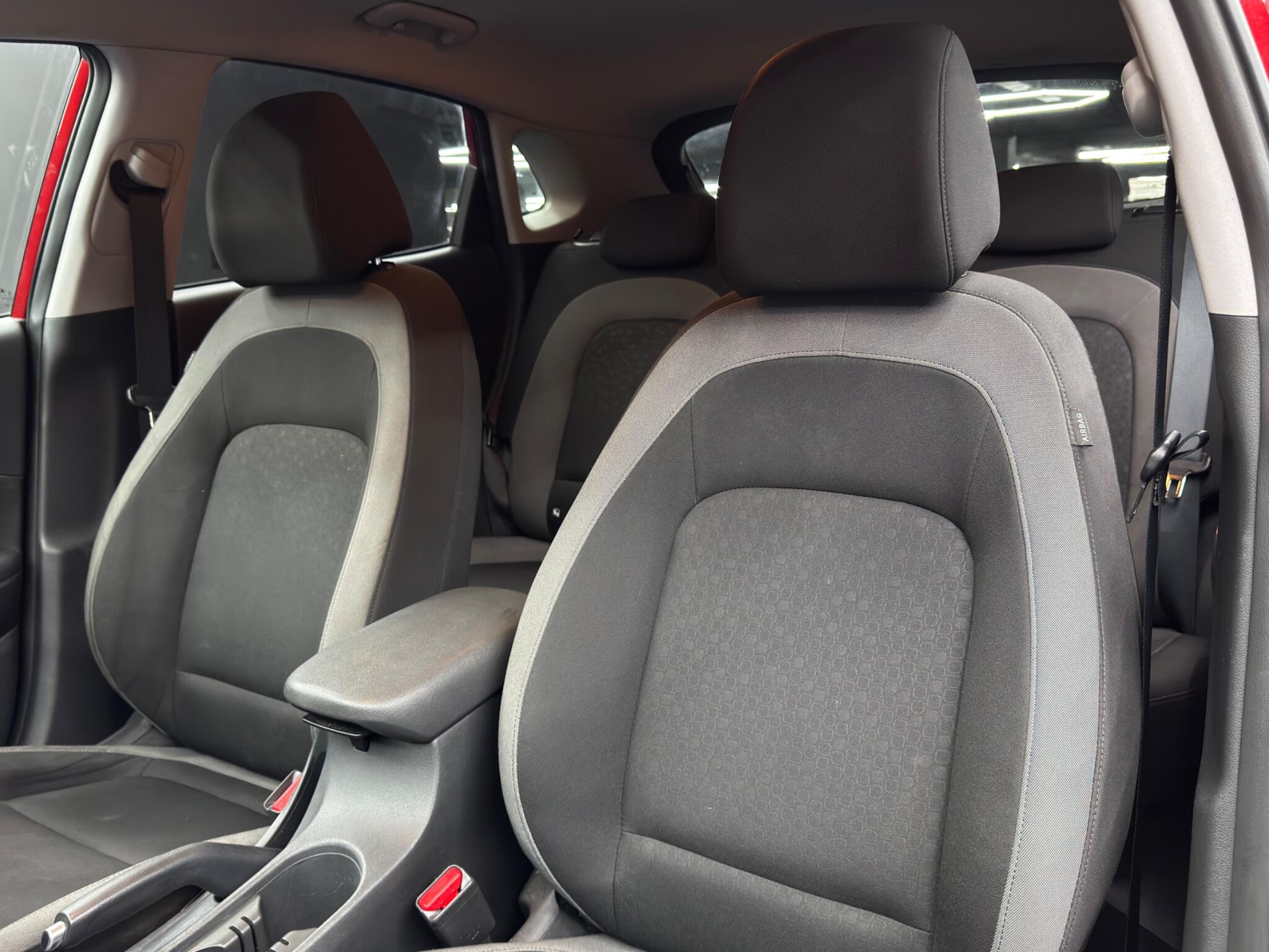 Hyundai Kona 1.0 T-GDi Premium Euro 6 (s/s) 5dr 5dr Manual 2026