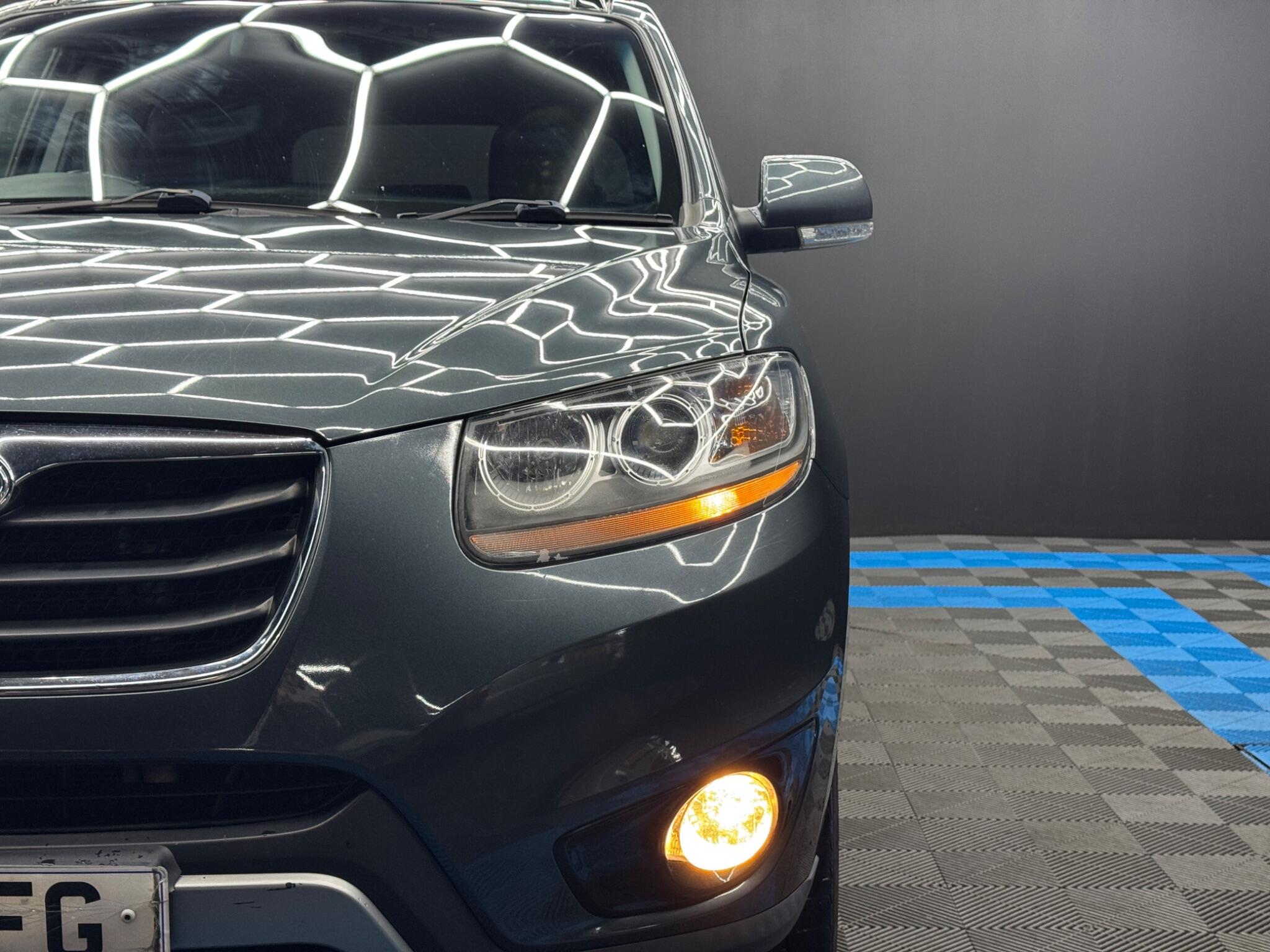 Hyundai Santa Fe 2.2 CRDi Premium Auto 4WD Euro 5 5dr (5 seat) 5dr Automatic 2026