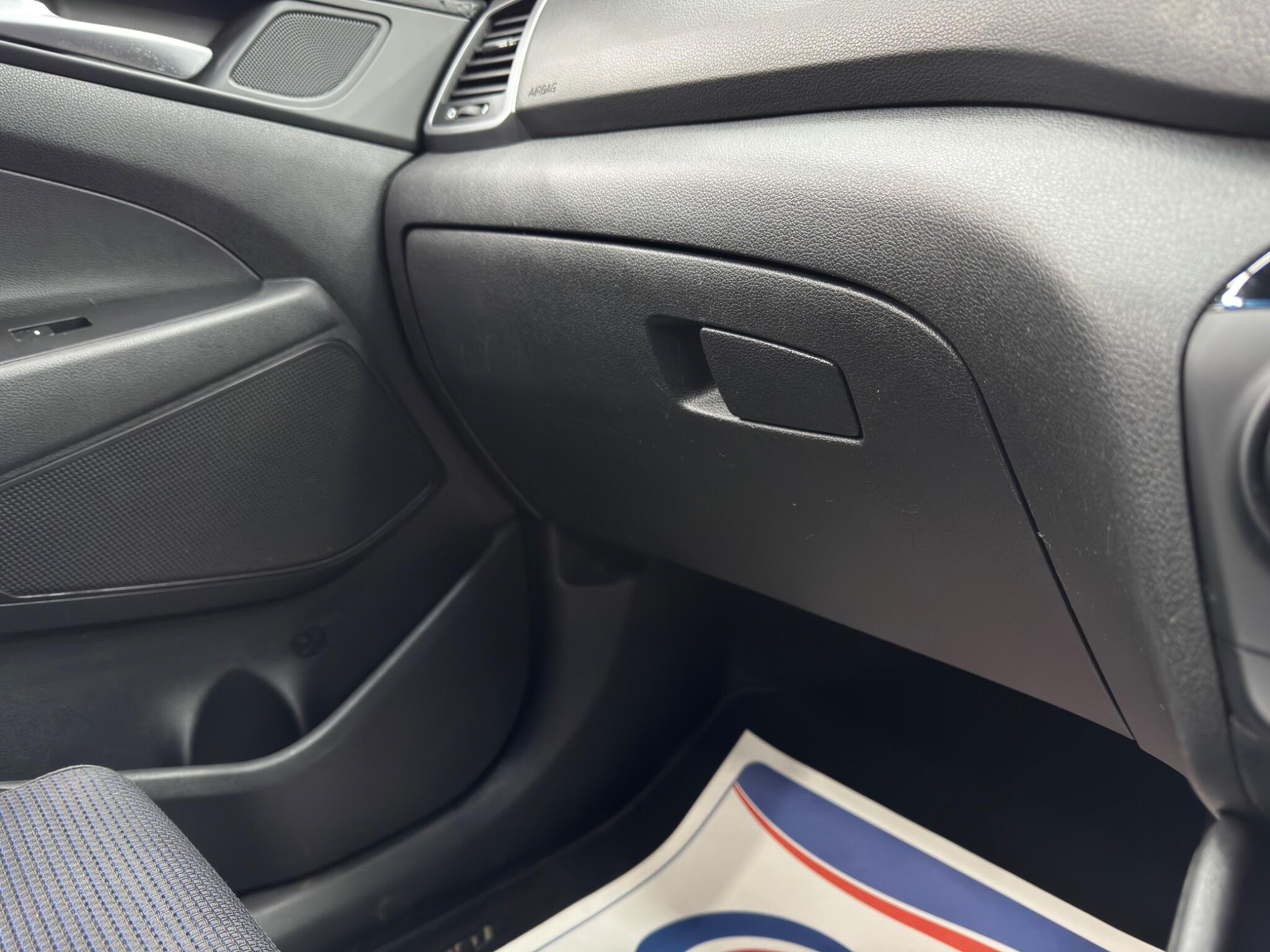 Hyundai Tucson 1.6 GDi Blue Drive SE Nav Euro 6 (s/s) 5dr 5dr Manual 2026