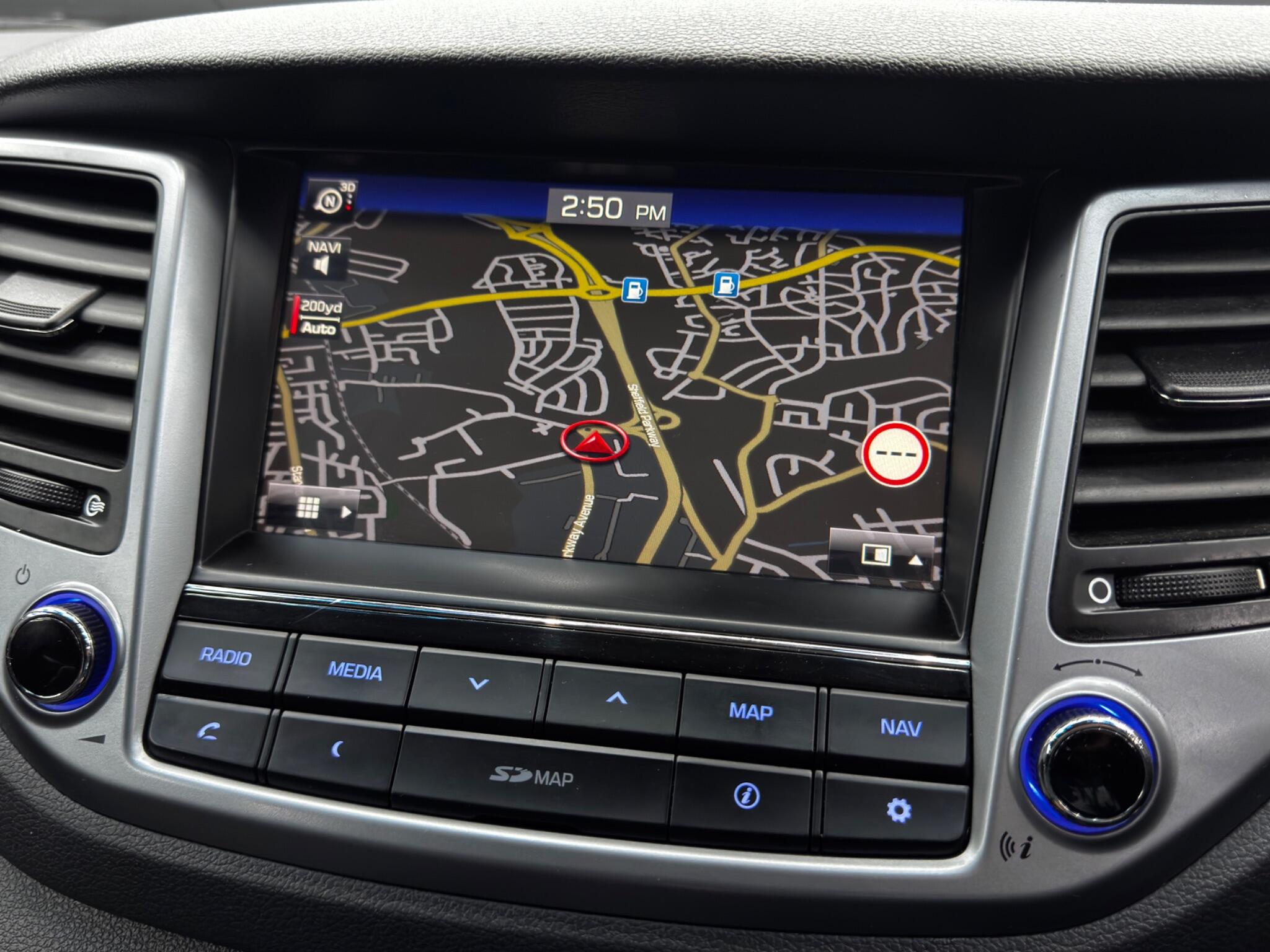 Hyundai Tucson 1.7 CRDi Blue Drive Premium Euro 6 (s/s) 5dr 5dr Manual 2025