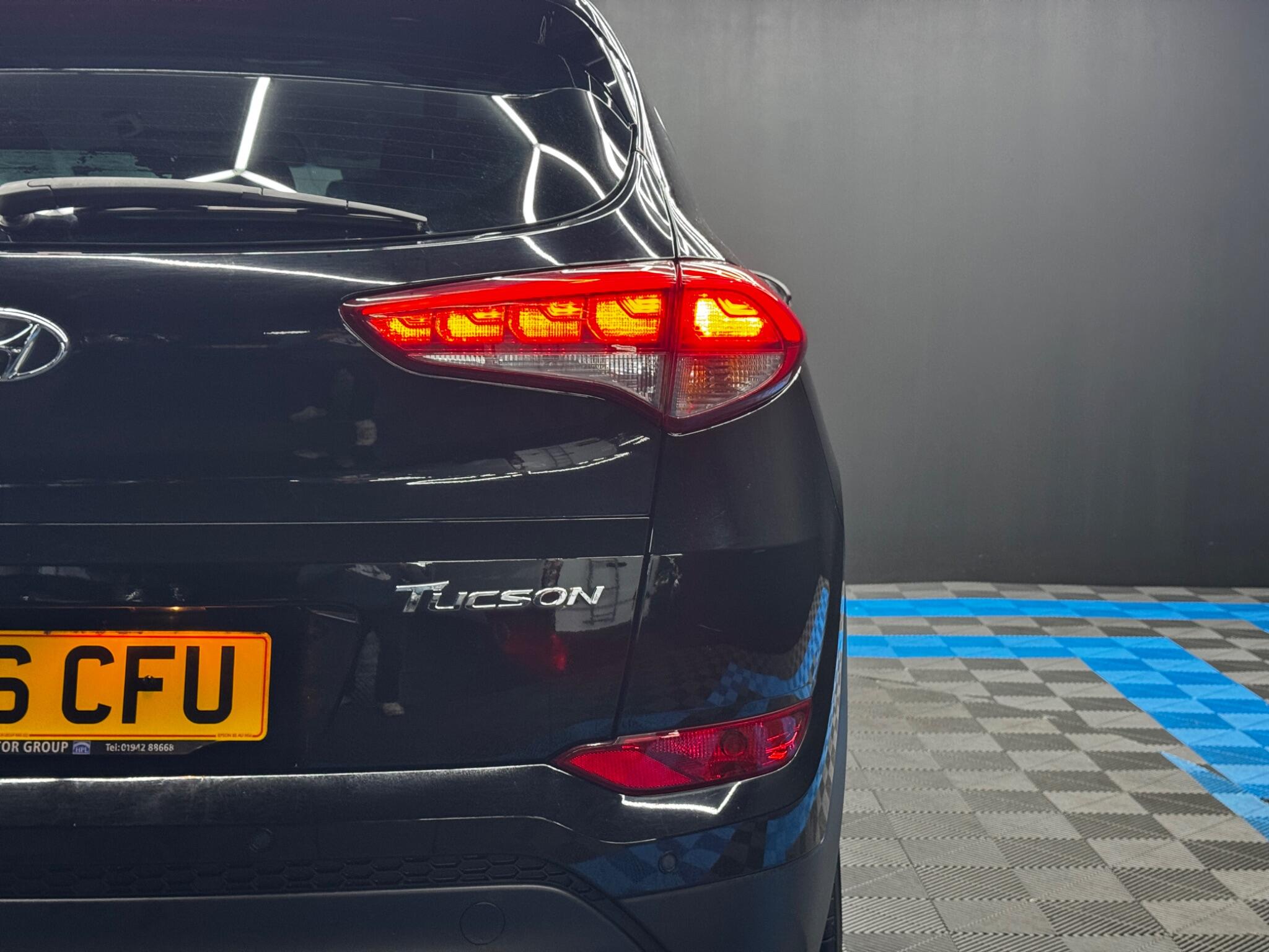 Hyundai Tucson 1.7 CRDi Blue Drive Premium Euro 6 (s/s) 5dr 5dr Manual 2025