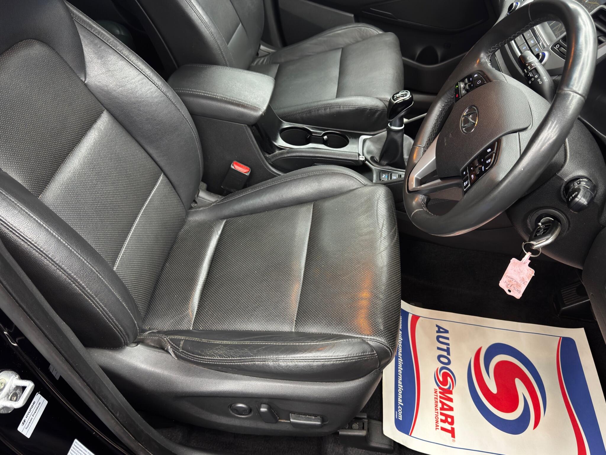 Hyundai Tucson 1.7 CRDi Blue Drive Premium Euro 6 (s/s) 5dr 5dr Manual 2025