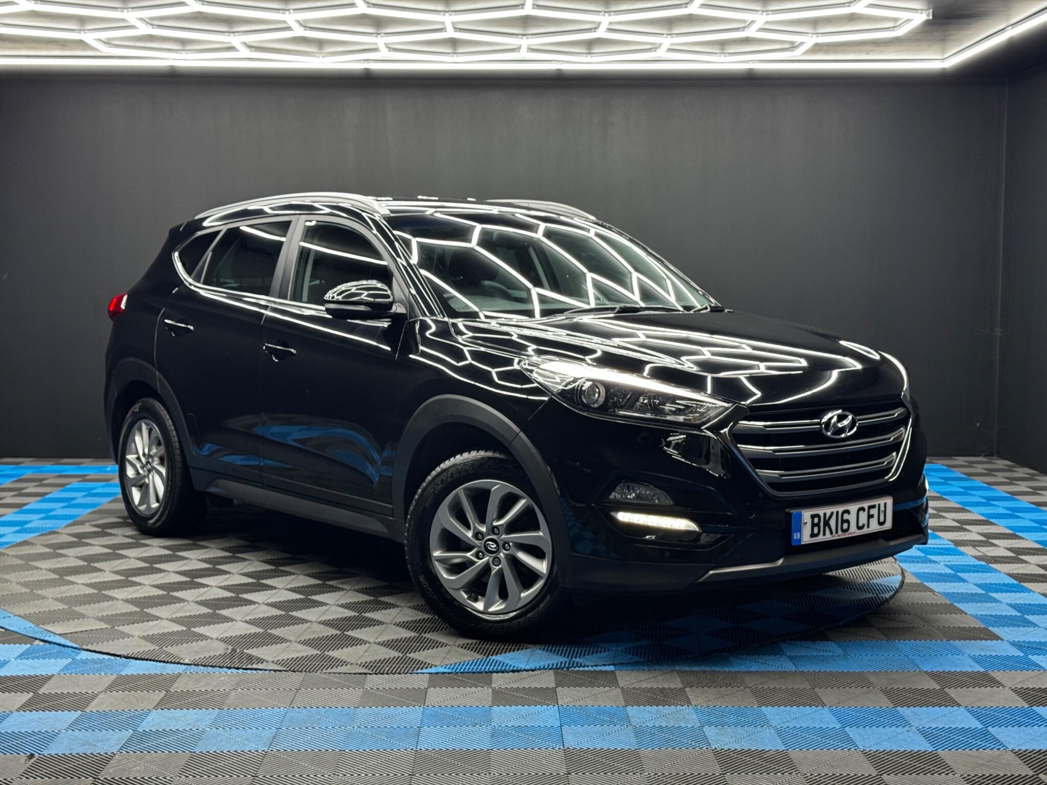 Hyundai Tucson 1.7 CRDi Blue Drive Premium Euro 6 (s/s) 5dr 5dr Manual 2025