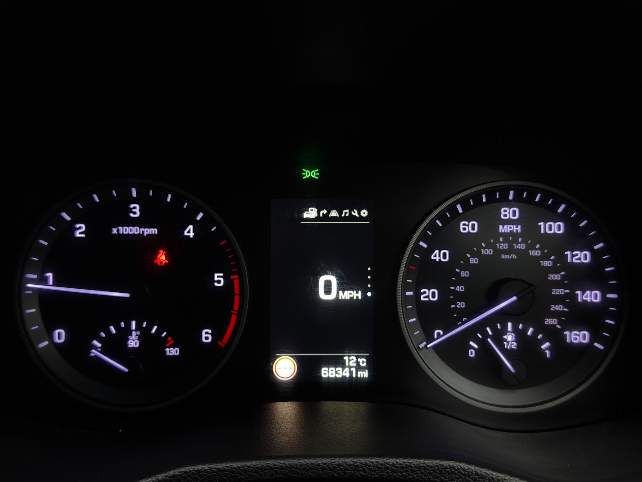 Hyundai Tucson 1.7 CRDi Blue Drive Premium Euro 6 (s/s) 5dr 5dr Manual 2025