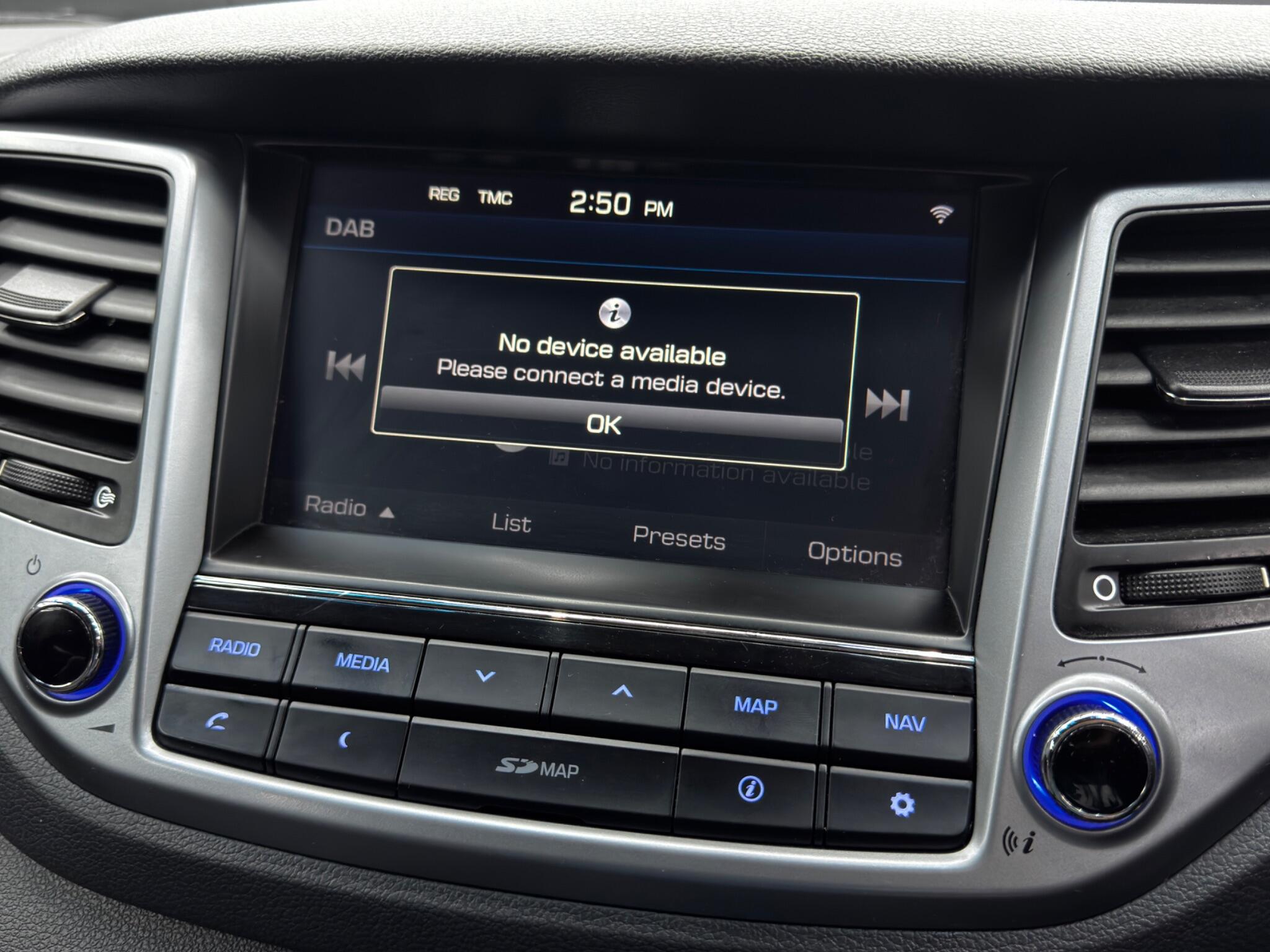 Hyundai Tucson 1.7 CRDi Blue Drive Premium Euro 6 (s/s) 5dr 5dr Manual 2025