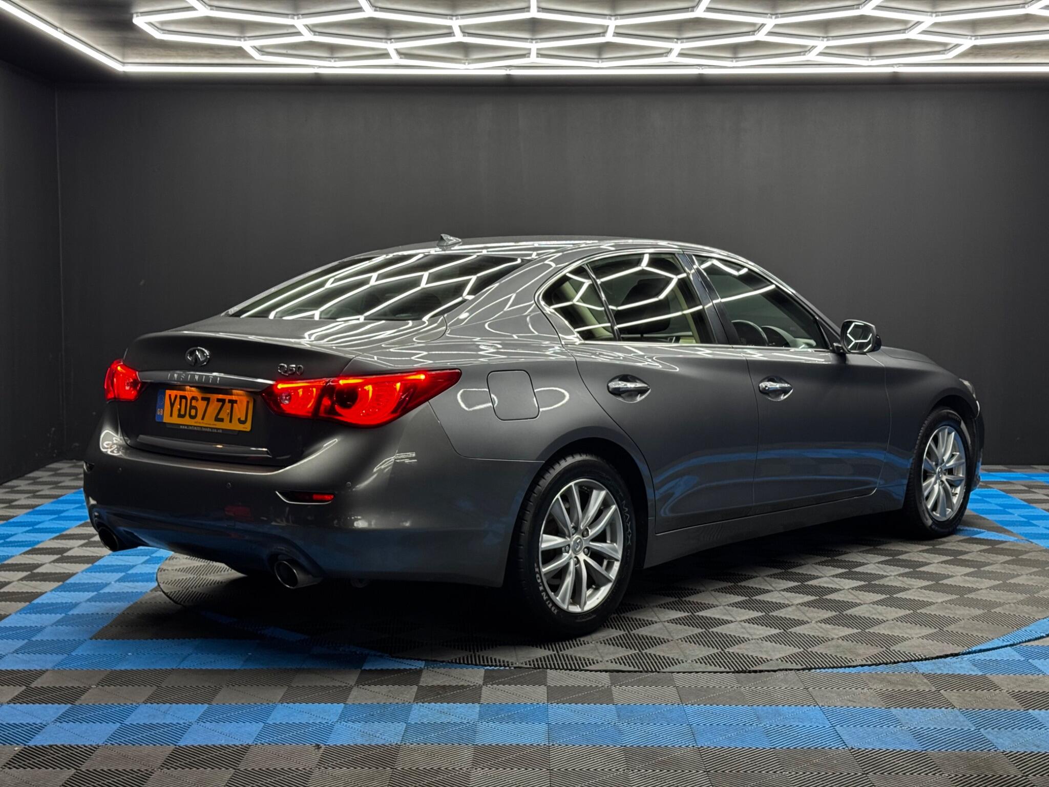 Infiniti Q50 2.2d Executive Auto Euro 6 (s/s) 4dr 4dr Automatic 2025