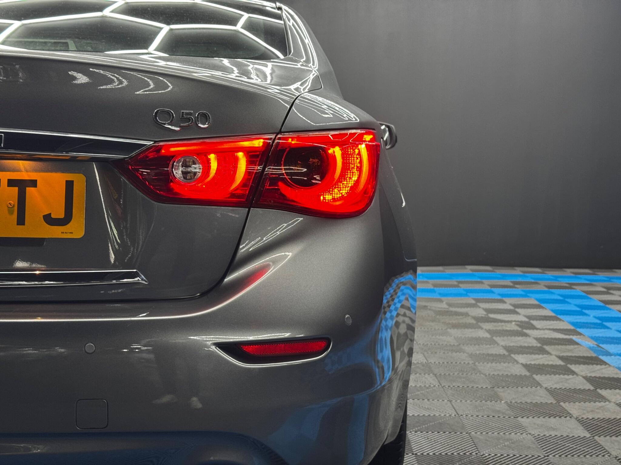 Infiniti Q50 2.2d Executive Auto Euro 6 (s/s) 4dr 4dr Automatic 2025