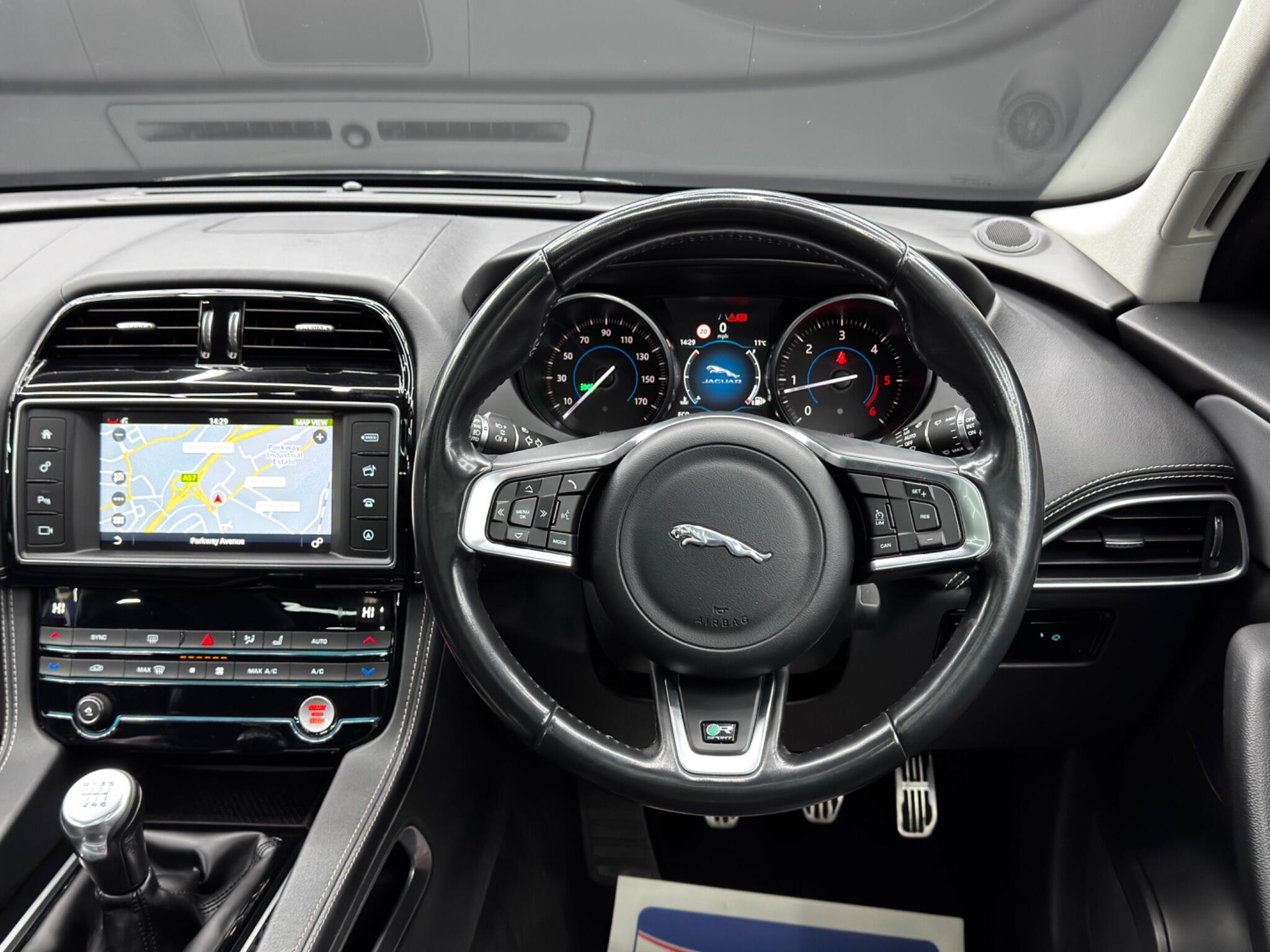 Jaguar F-PACE 2.0 D180 R-Sport AWD Euro 6 (s/s) 5dr 5dr Manual 2025