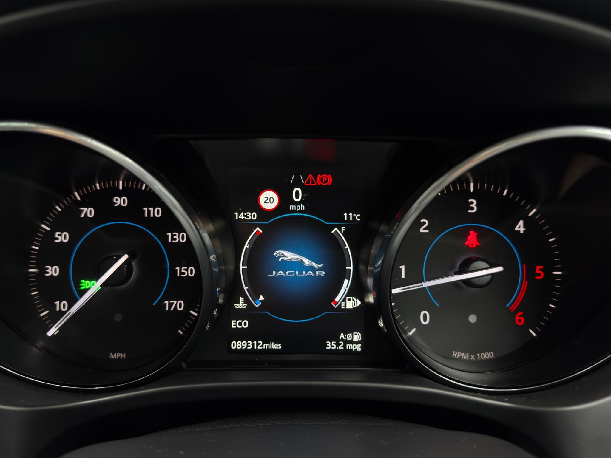 Jaguar F-PACE 2.0 D180 R-Sport AWD Euro 6 (s/s) 5dr 5dr Manual 2025