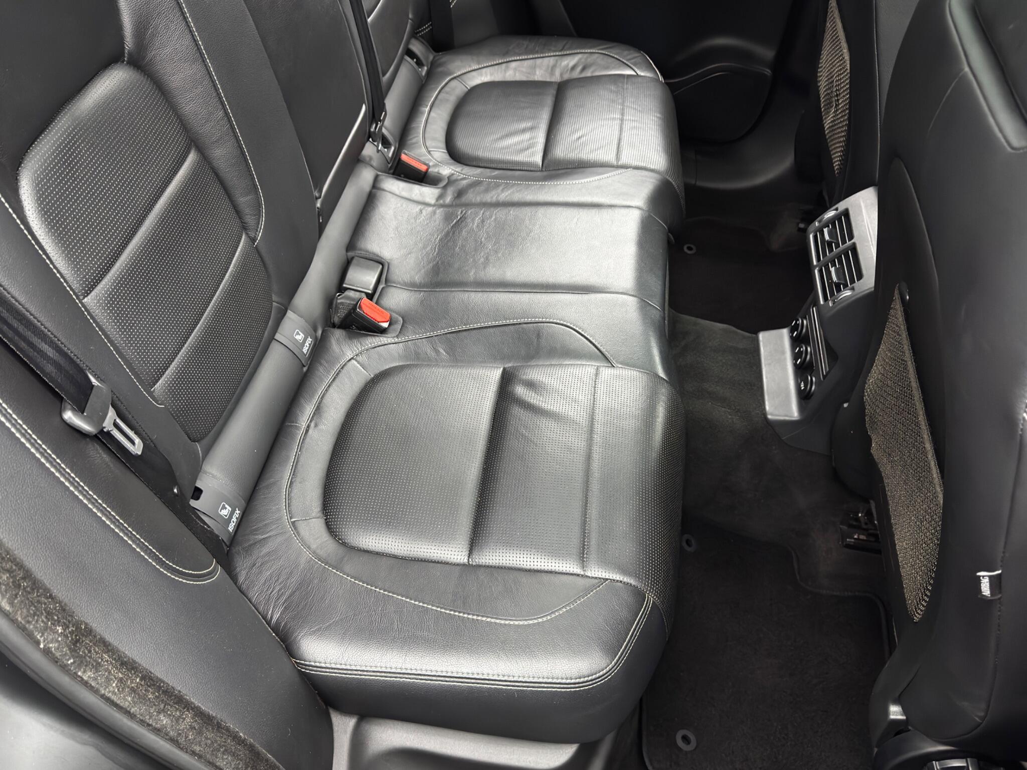 Jaguar F-PACE 2.0 D180 R-Sport AWD Euro 6 (s/s) 5dr 5dr Manual 2025