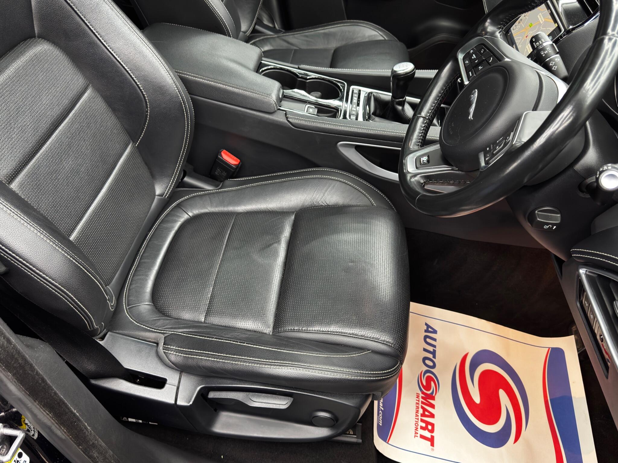 Jaguar F-PACE 2.0 D180 R-Sport AWD Euro 6 (s/s) 5dr 5dr Manual 2025