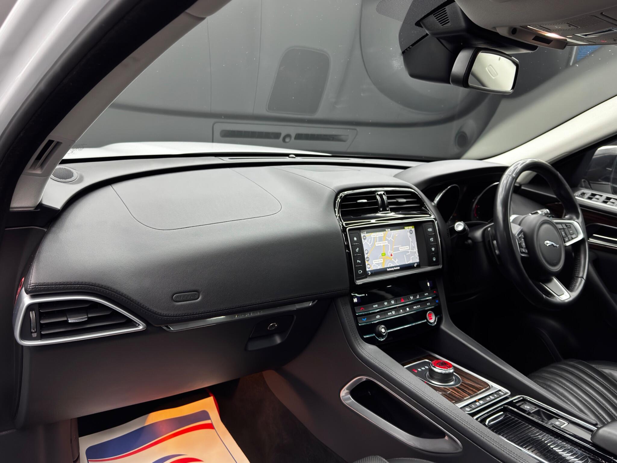 Jaguar F-PACE 2.0 D240 Prestige Auto AWD Euro 6 (s/s) 5dr 5dr Automatic 2025