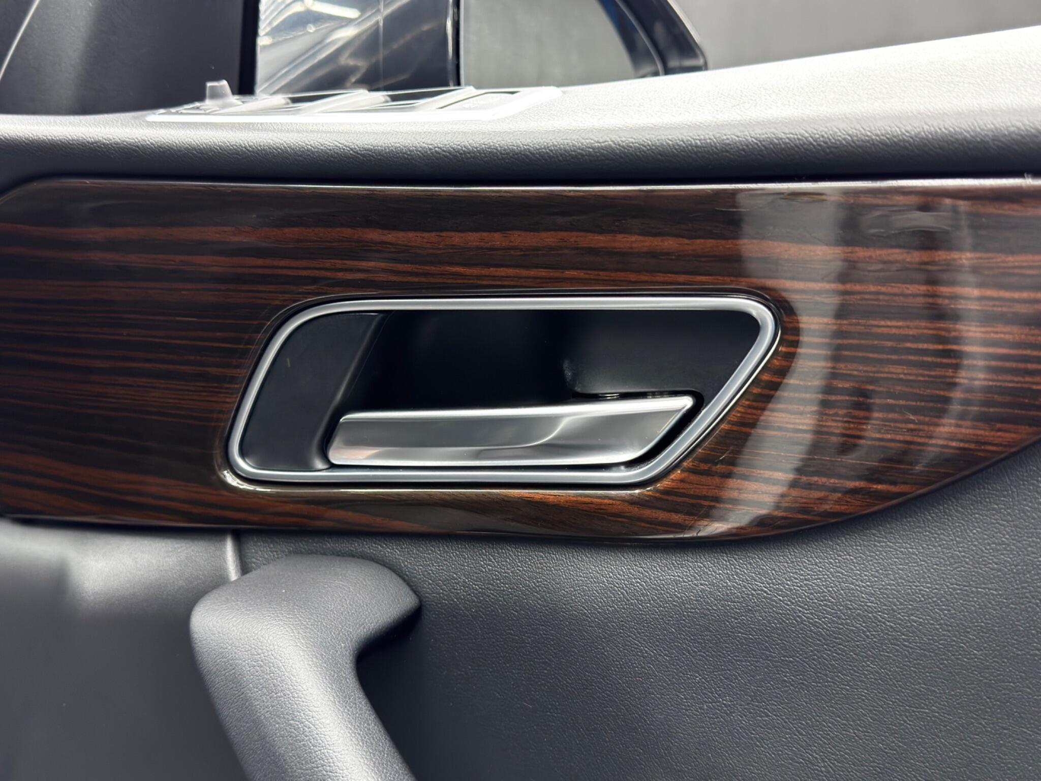 Jaguar F-PACE 2.0 D240 Prestige Auto AWD Euro 6 (s/s) 5dr 5dr Automatic 2025