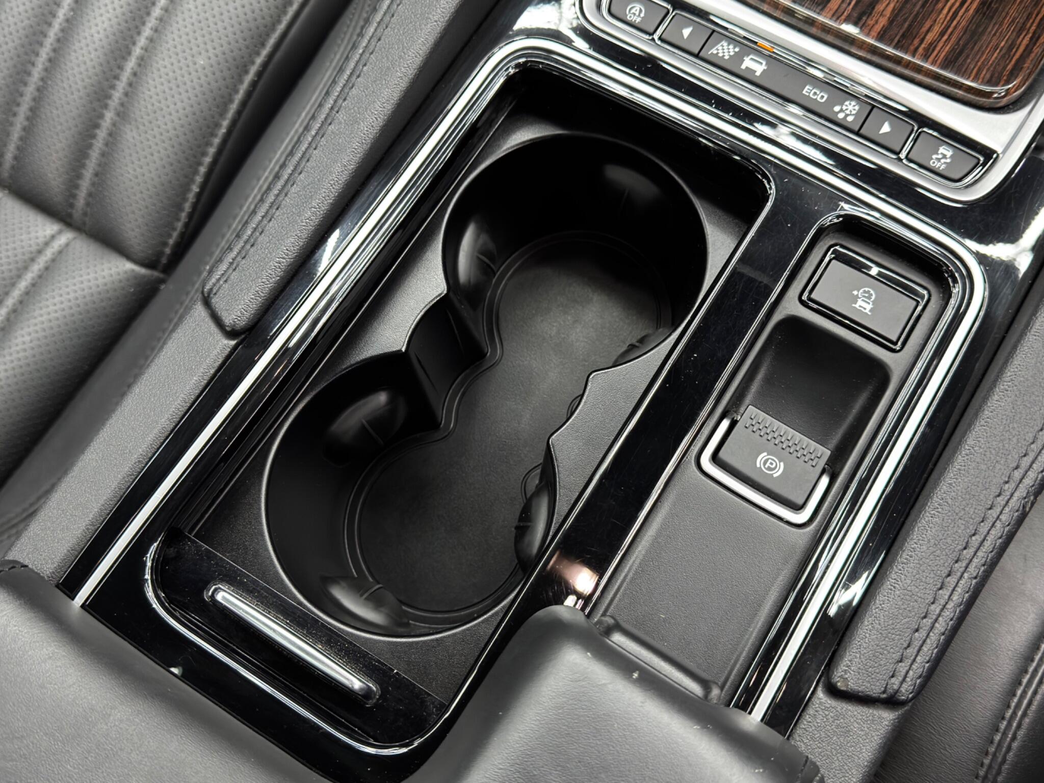 Jaguar F-PACE 2.0 D240 Prestige Auto AWD Euro 6 (s/s) 5dr 5dr Automatic 2025