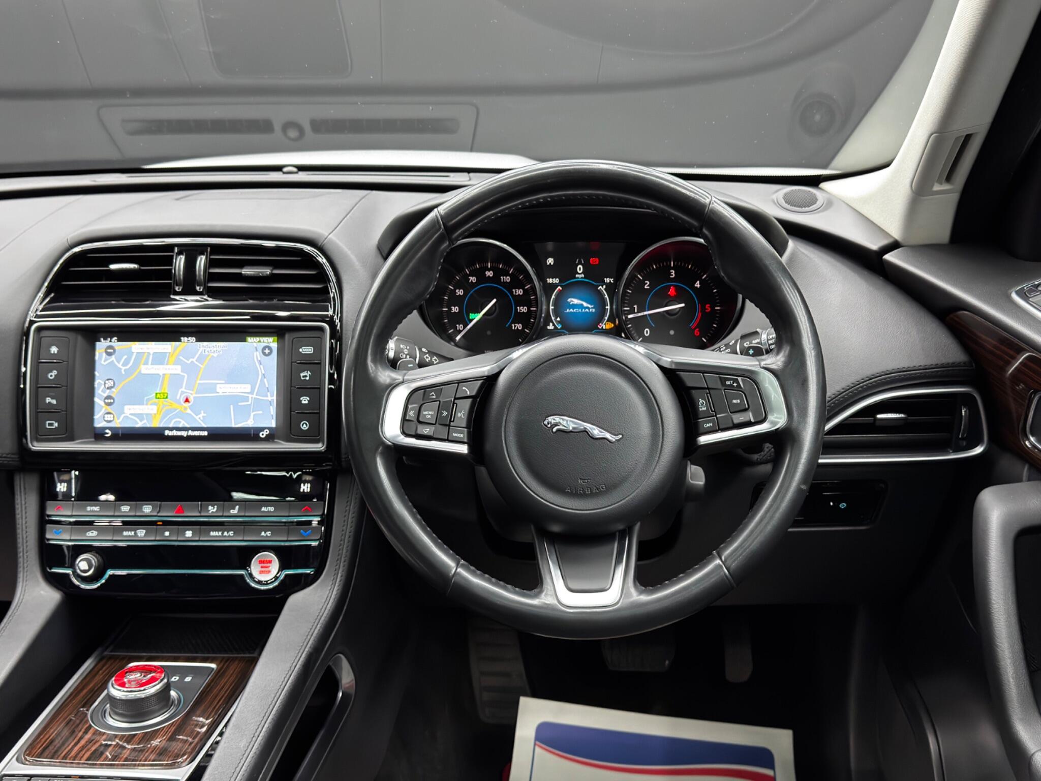 Jaguar F-PACE 2.0 D240 Prestige Auto AWD Euro 6 (s/s) 5dr 5dr Automatic 2025