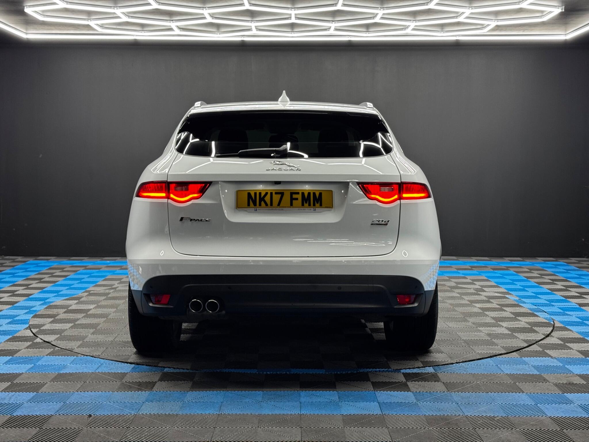 Jaguar F-PACE 2.0 D240 Prestige Auto AWD Euro 6 (s/s) 5dr 5dr Automatic 2025