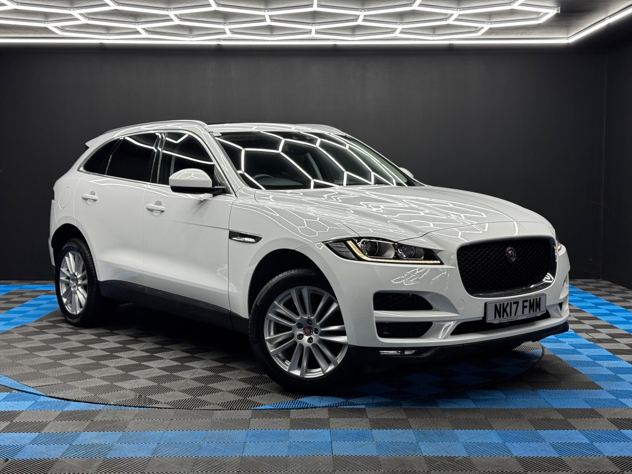 Jaguar F-PACE 2.0 D240 Prestige Auto AWD Euro 6 (s/s) 5dr 5dr Automatic 2025
