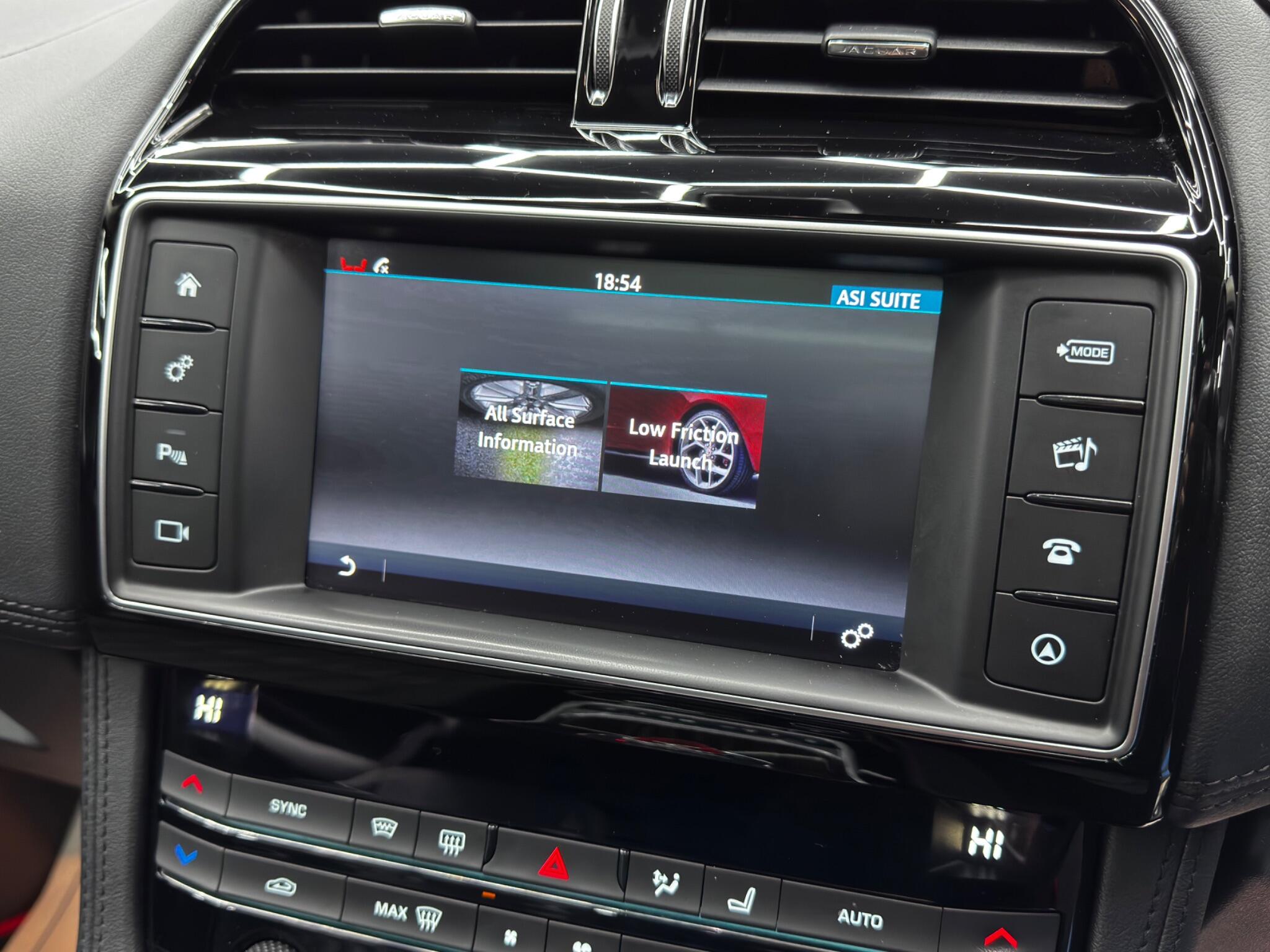 Jaguar F-PACE 2.0 D240 Prestige Auto AWD Euro 6 (s/s) 5dr 5dr Automatic 2025