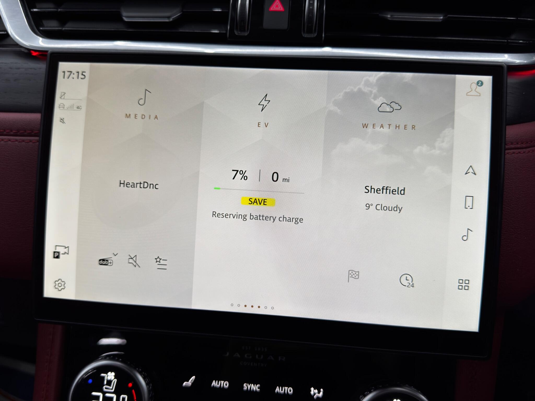 Jaguar F-PACE 2.0 P400e 17.1kWh R-Dynamic Black Auto AWD Euro 6 (s/s) 5dr 5dr Automatic 2026