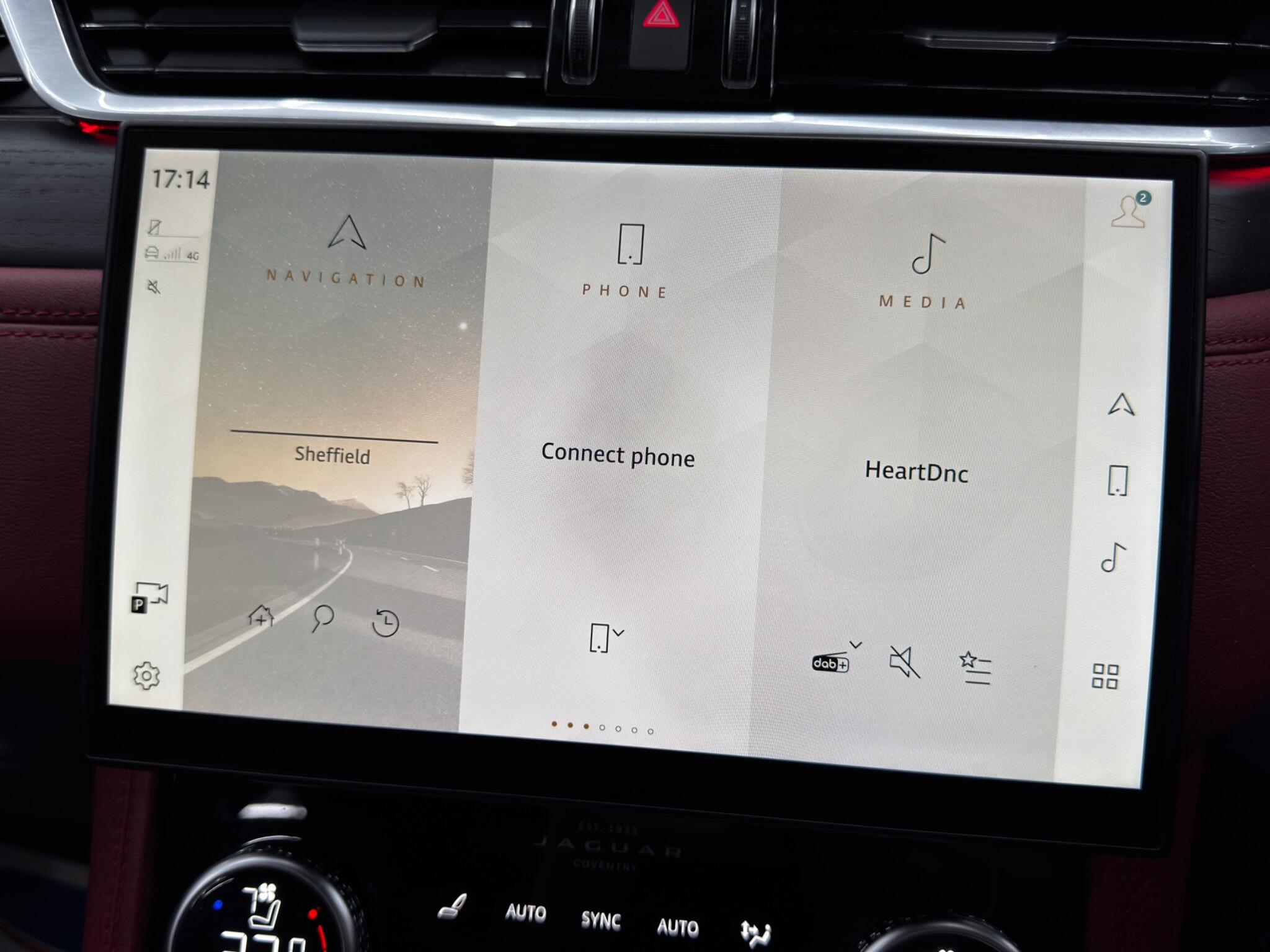 Jaguar F-PACE 2.0 P400e 17.1kWh R-Dynamic Black Auto AWD Euro 6 (s/s) 5dr 5dr Automatic 2026