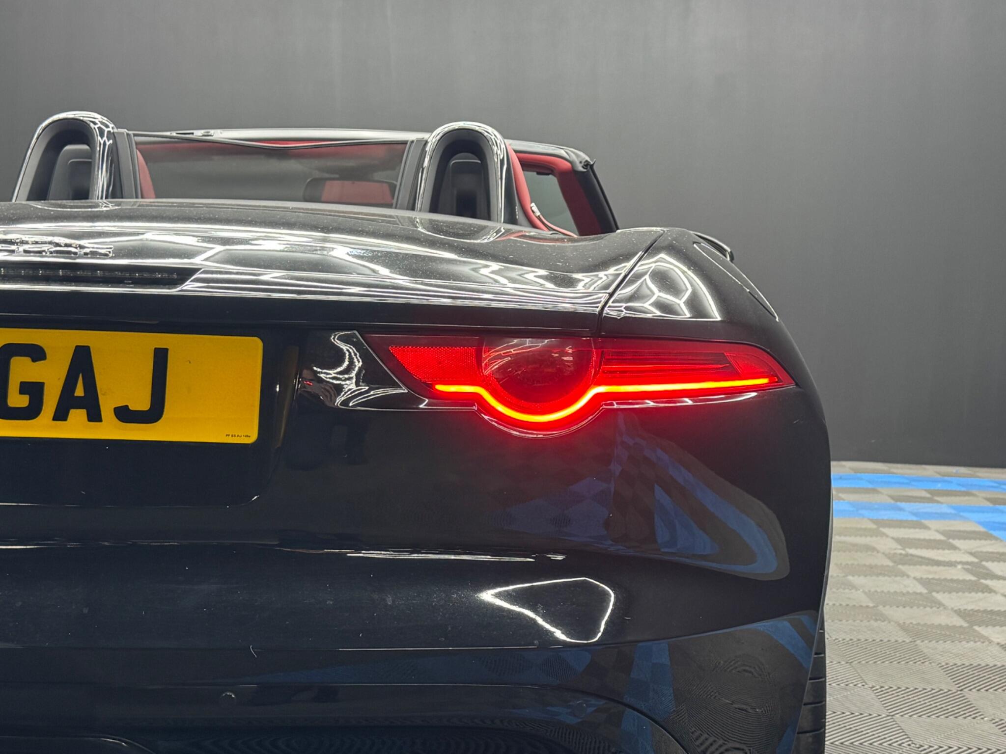 Jaguar F-Type 3.0 V6 S Auto Euro 5 (s/s) 2dr 2dr Automatic 2025