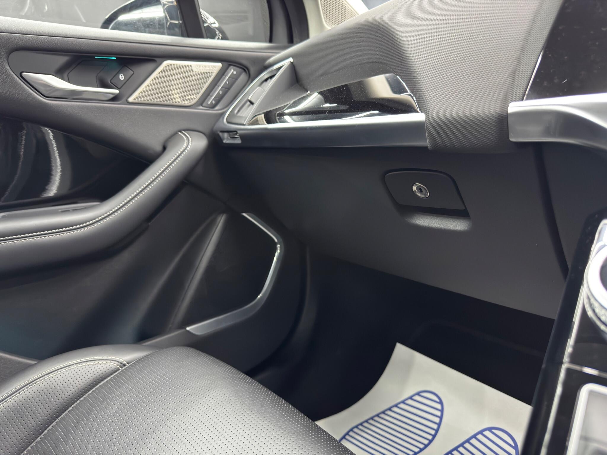 Jaguar I-PACE 400 90kWh HSE Auto 4WD 5dr 5dr Automatic 2026