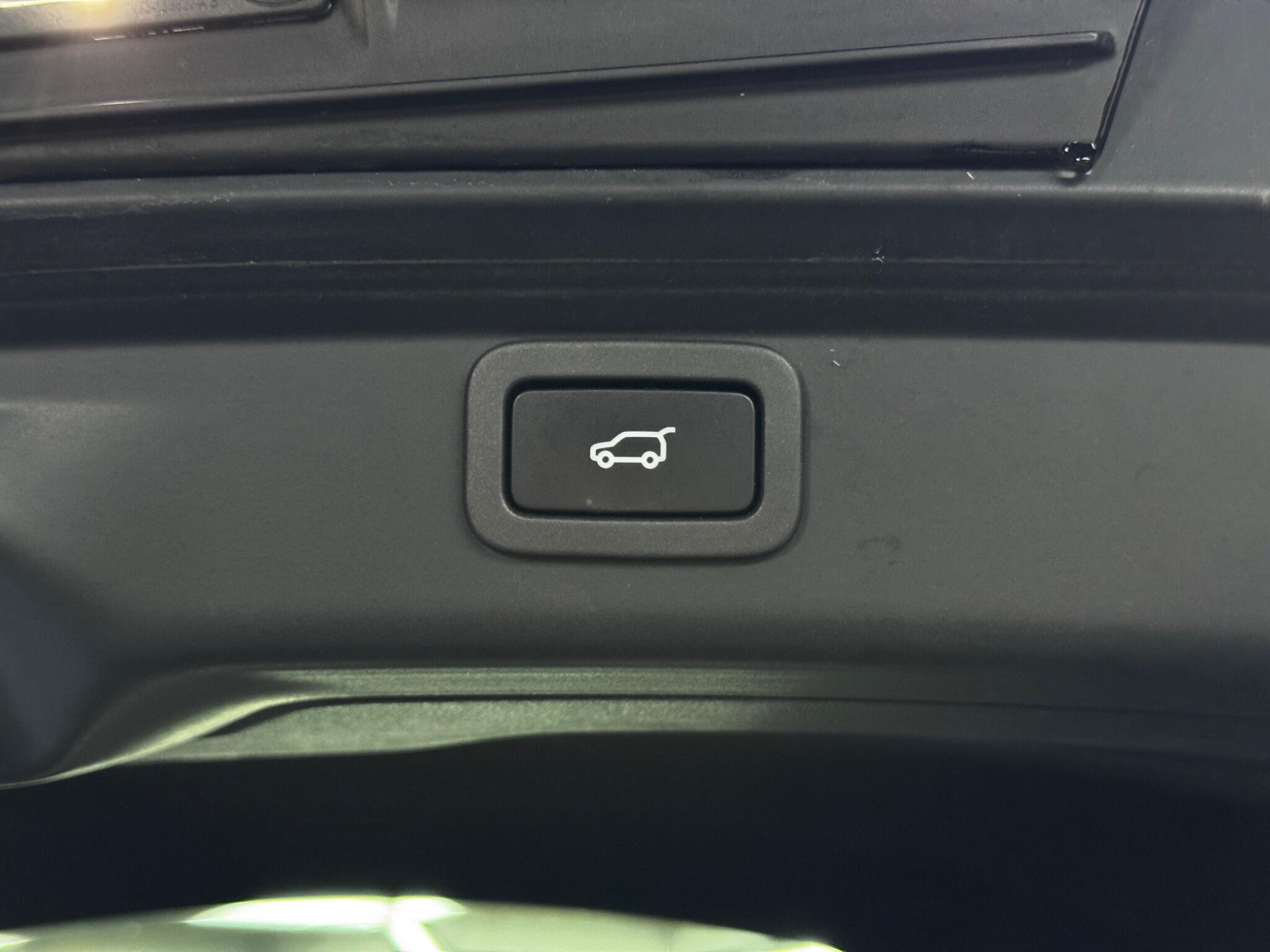 Jaguar I-PACE 400 90kWh HSE Auto 4WD 5dr 5dr Automatic 2026