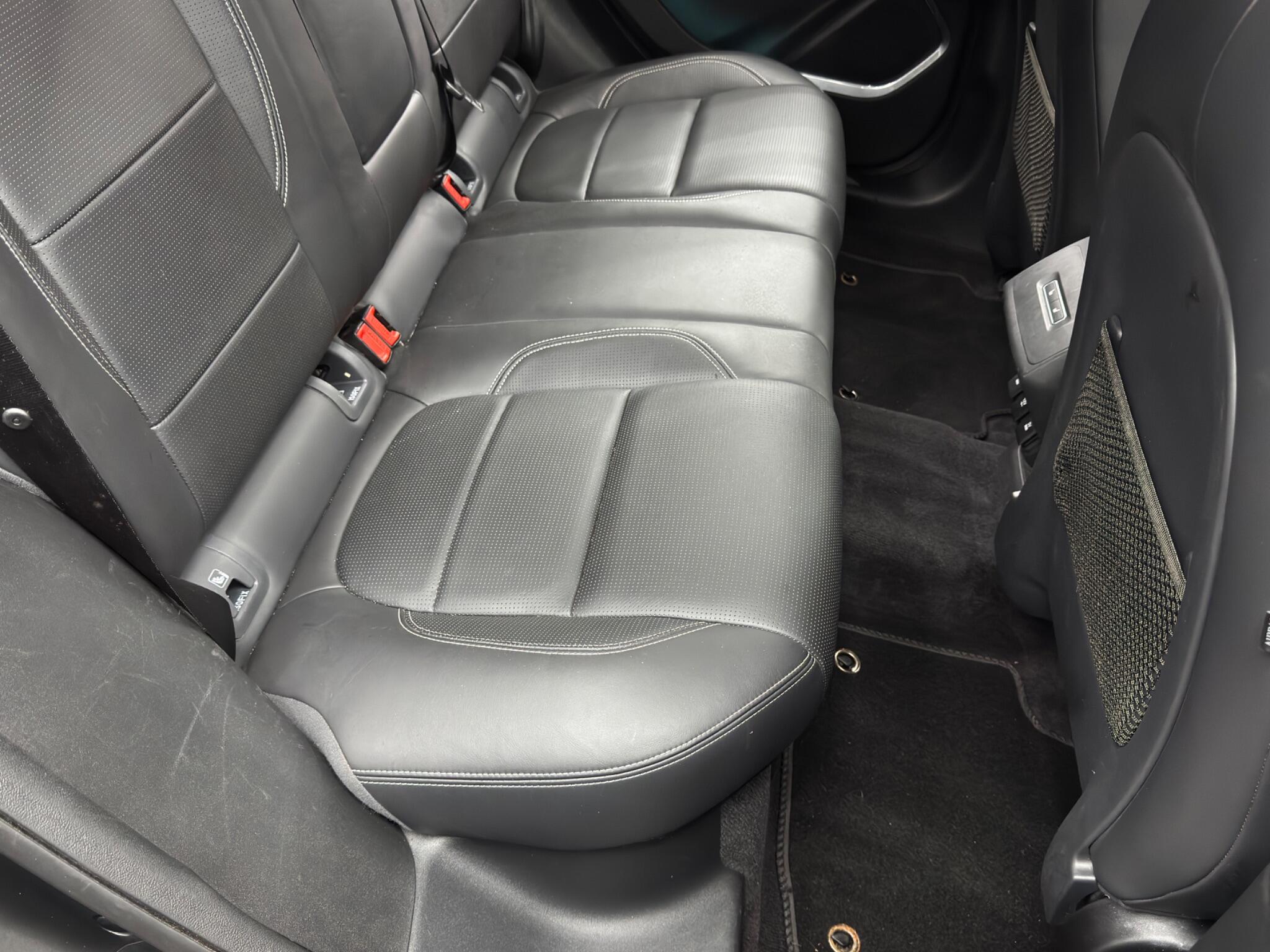 Jaguar I-PACE 400 90kWh HSE Auto 4WD 5dr 5dr Automatic 2026