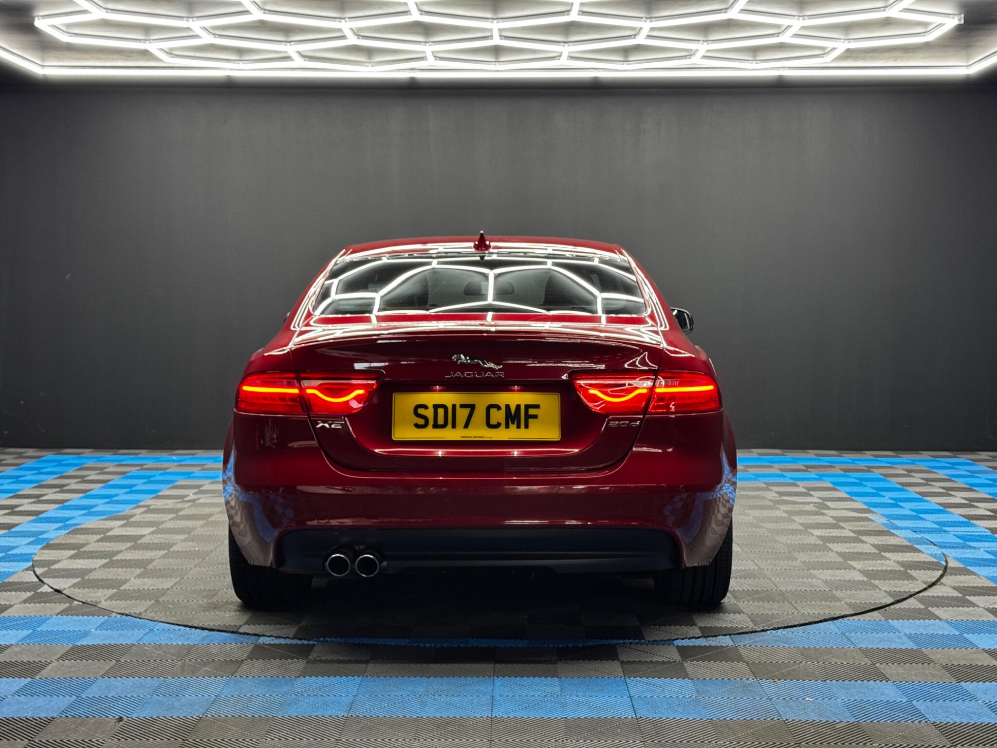 Jaguar XE 2.0d R-Sport Auto Euro 6 (s/s) 4dr 4dr Automatic 2025