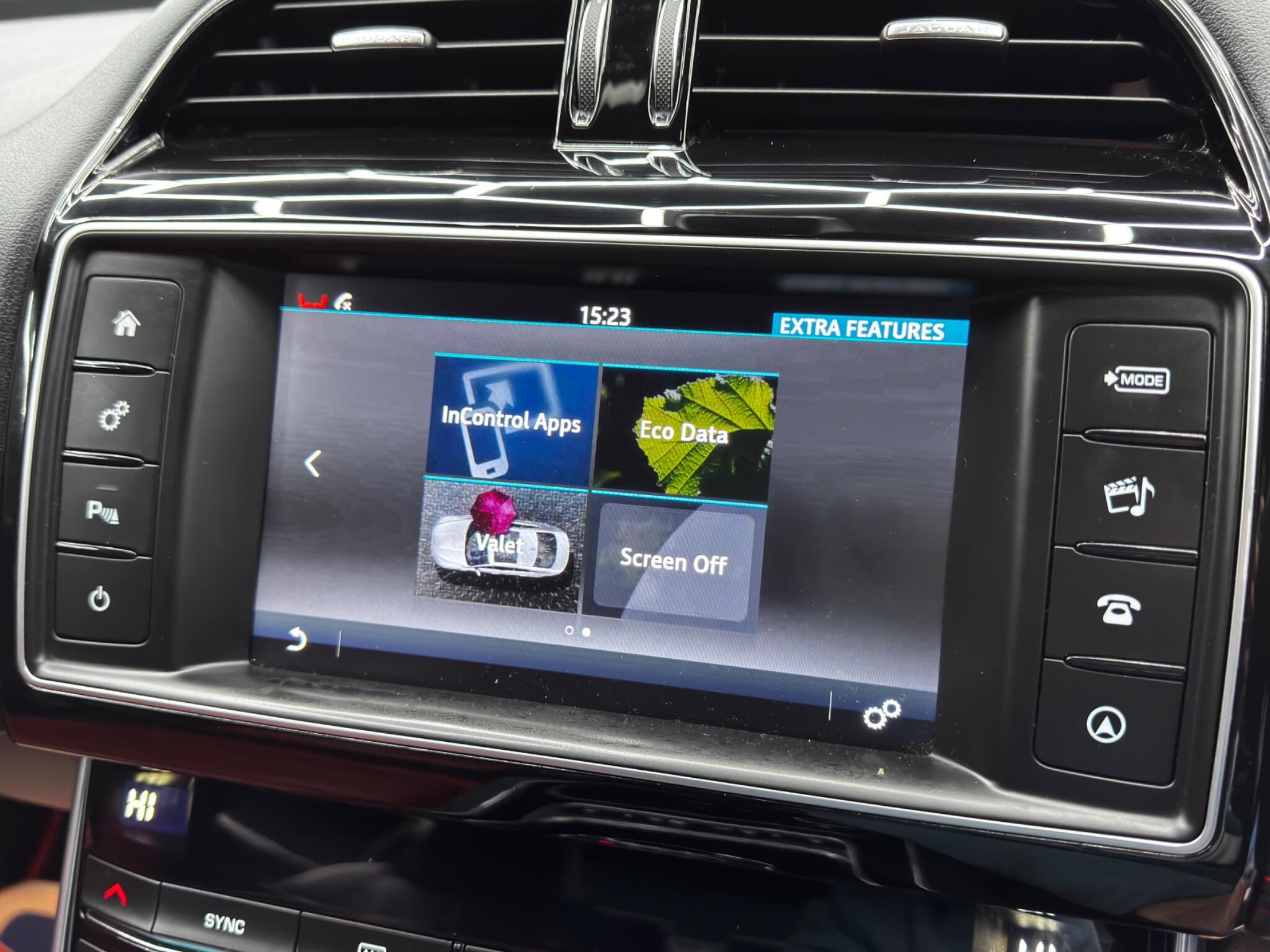 Jaguar XE 2.0d R-Sport Auto Euro 6 (s/s) 4dr 4dr Automatic 2025