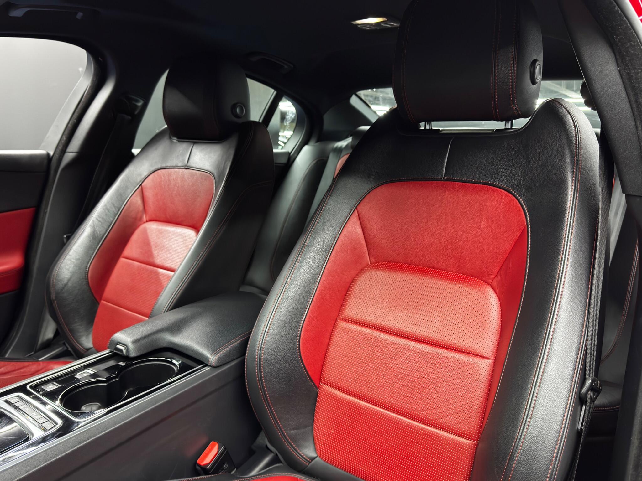 Jaguar XE 2.0d R-Sport Auto Euro 6 (s/s) 4dr 4dr Automatic 2025