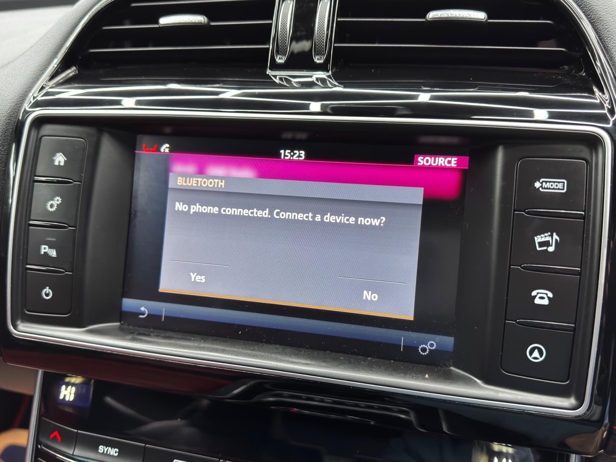 Jaguar XE 2.0d R-Sport Auto Euro 6 (s/s) 4dr 4dr Automatic 2025