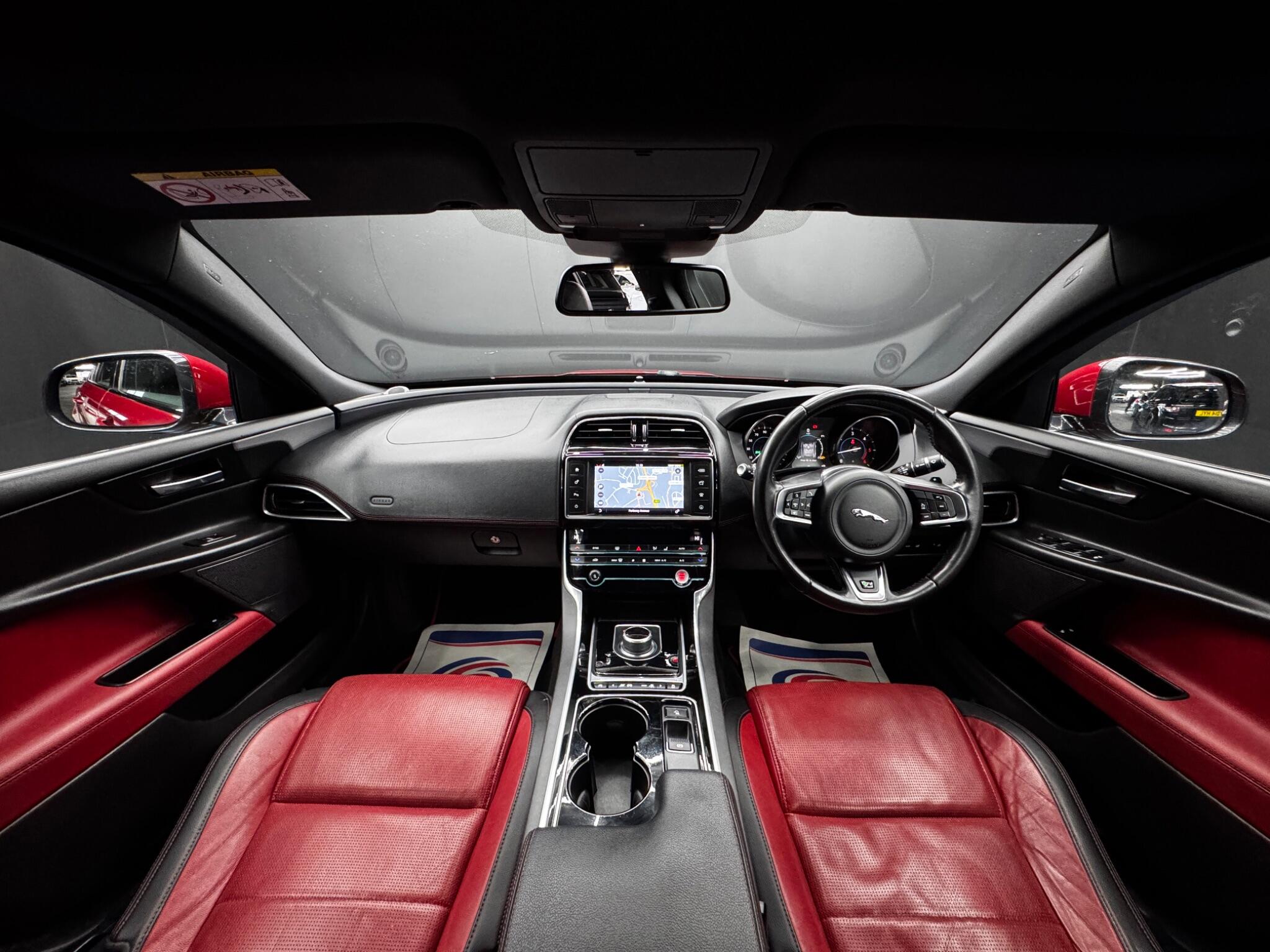 Jaguar XE 2.0d R-Sport Auto Euro 6 (s/s) 4dr 4dr Automatic 2025