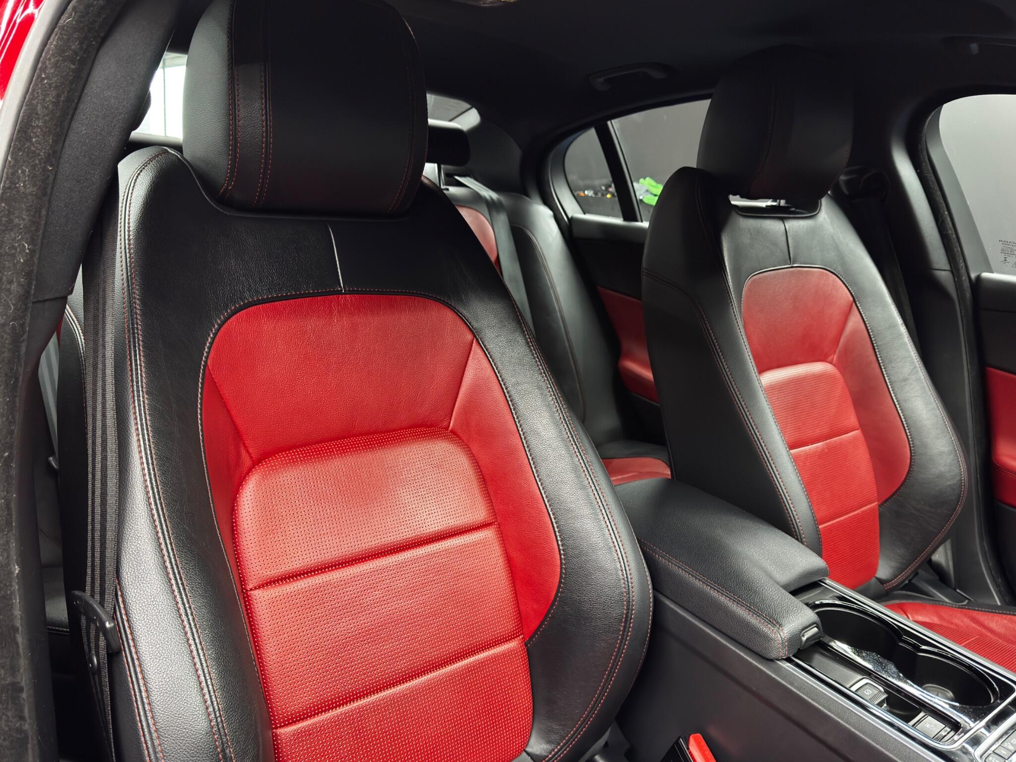 Jaguar XE 2.0d R-Sport Auto Euro 6 (s/s) 4dr 4dr Automatic 2025