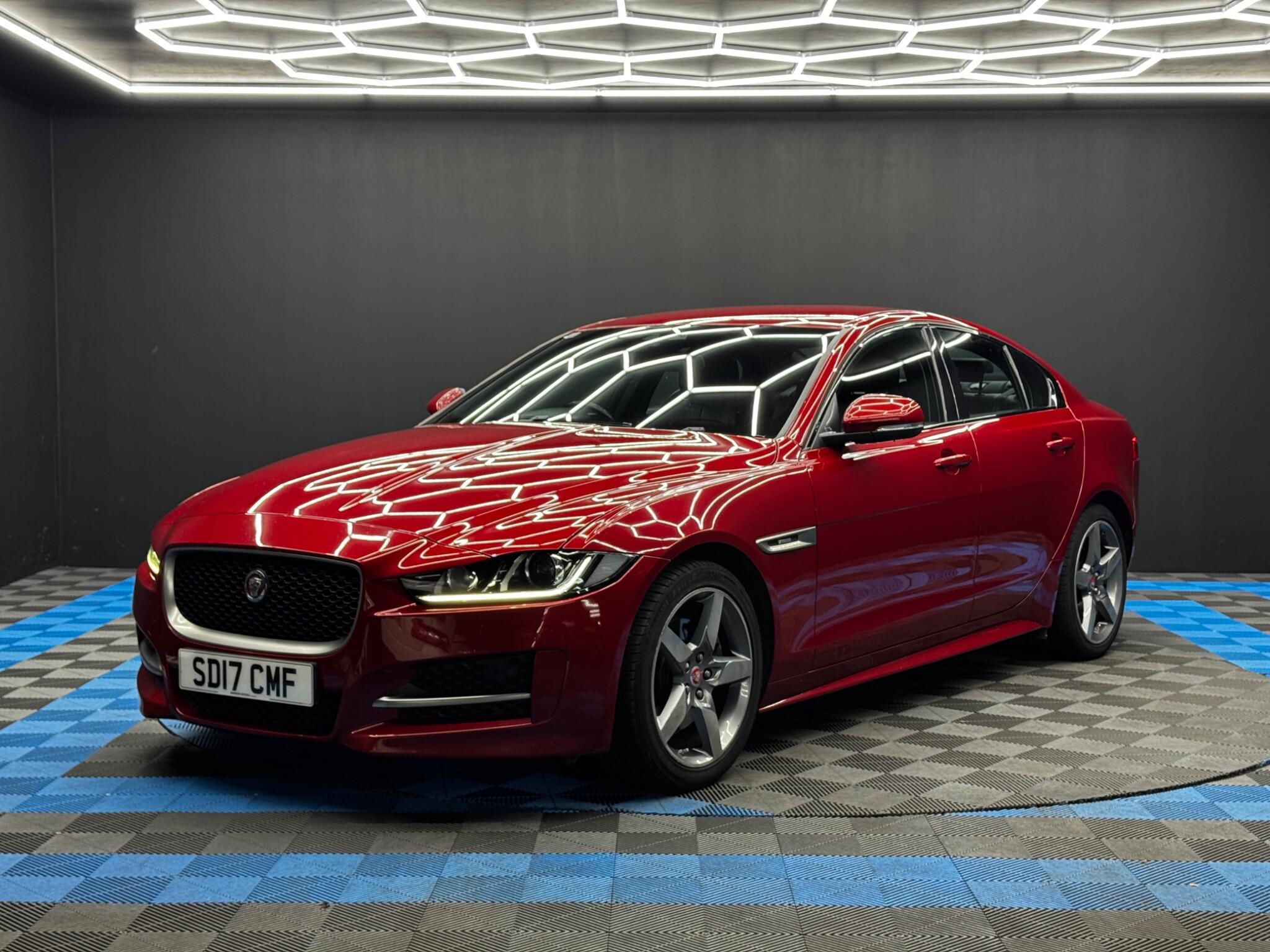 Jaguar XE 2.0d R-Sport Auto Euro 6 (s/s) 4dr 4dr Automatic 2025
