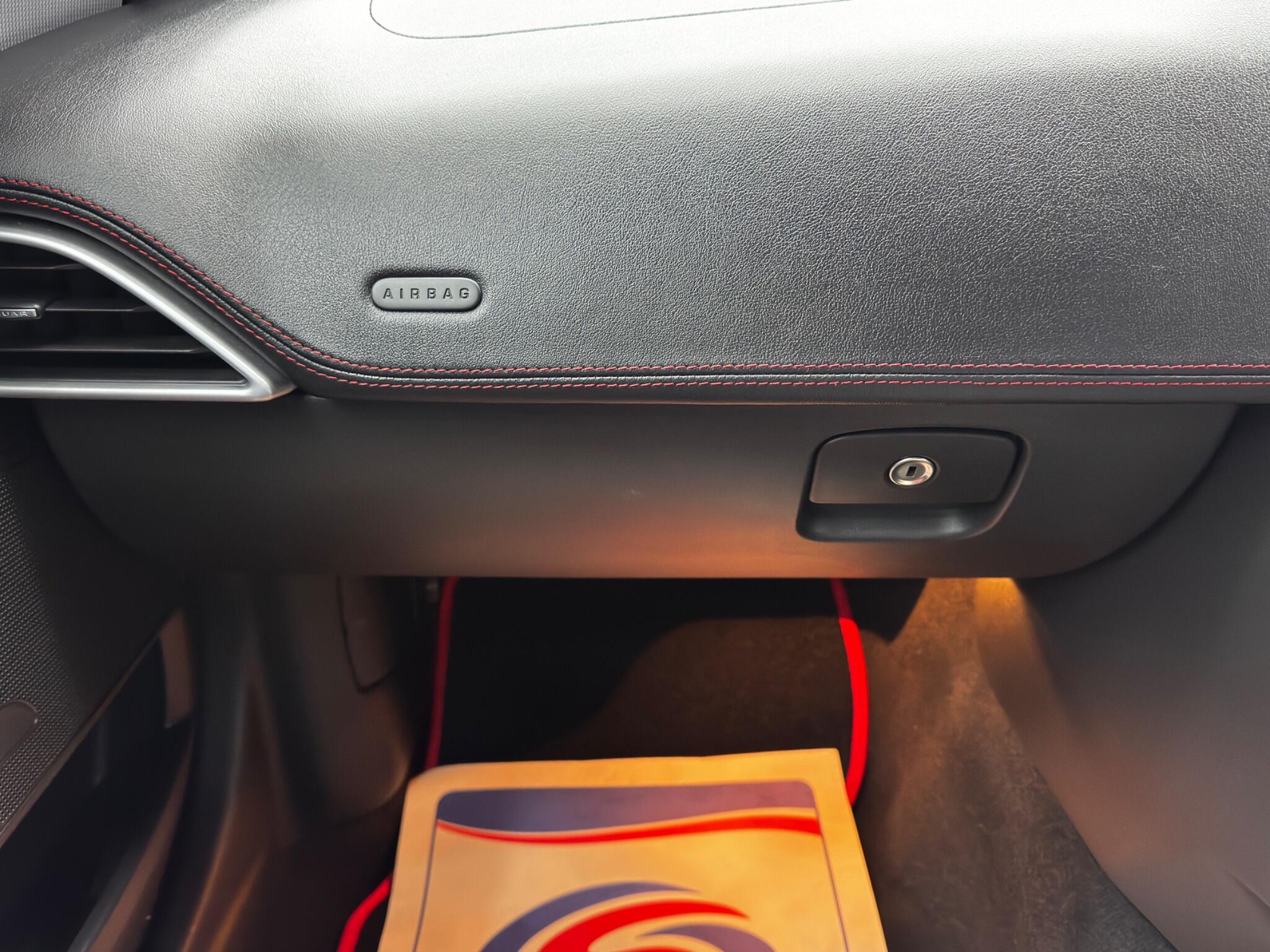 Jaguar XE 2.0d R-Sport Auto Euro 6 (s/s) 4dr 4dr Automatic 2025