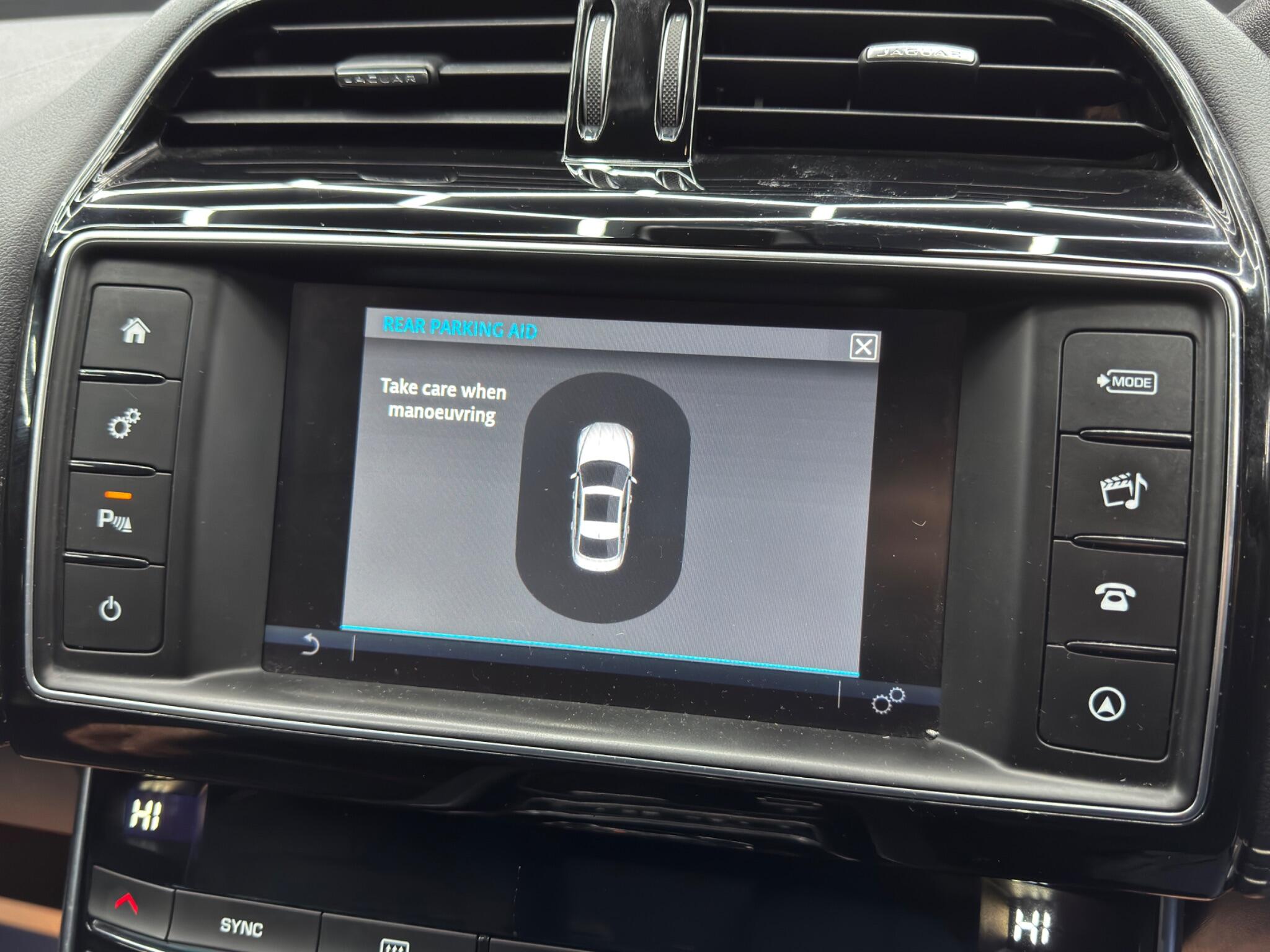 Jaguar XE 2.0d R-Sport Auto Euro 6 (s/s) 4dr 4dr Automatic 2026