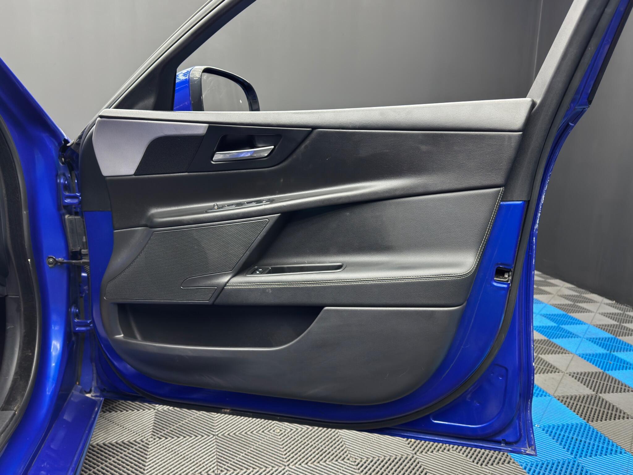 Jaguar XE 2.0d R-Sport Auto Euro 6 (s/s) 4dr 4dr Automatic 2026