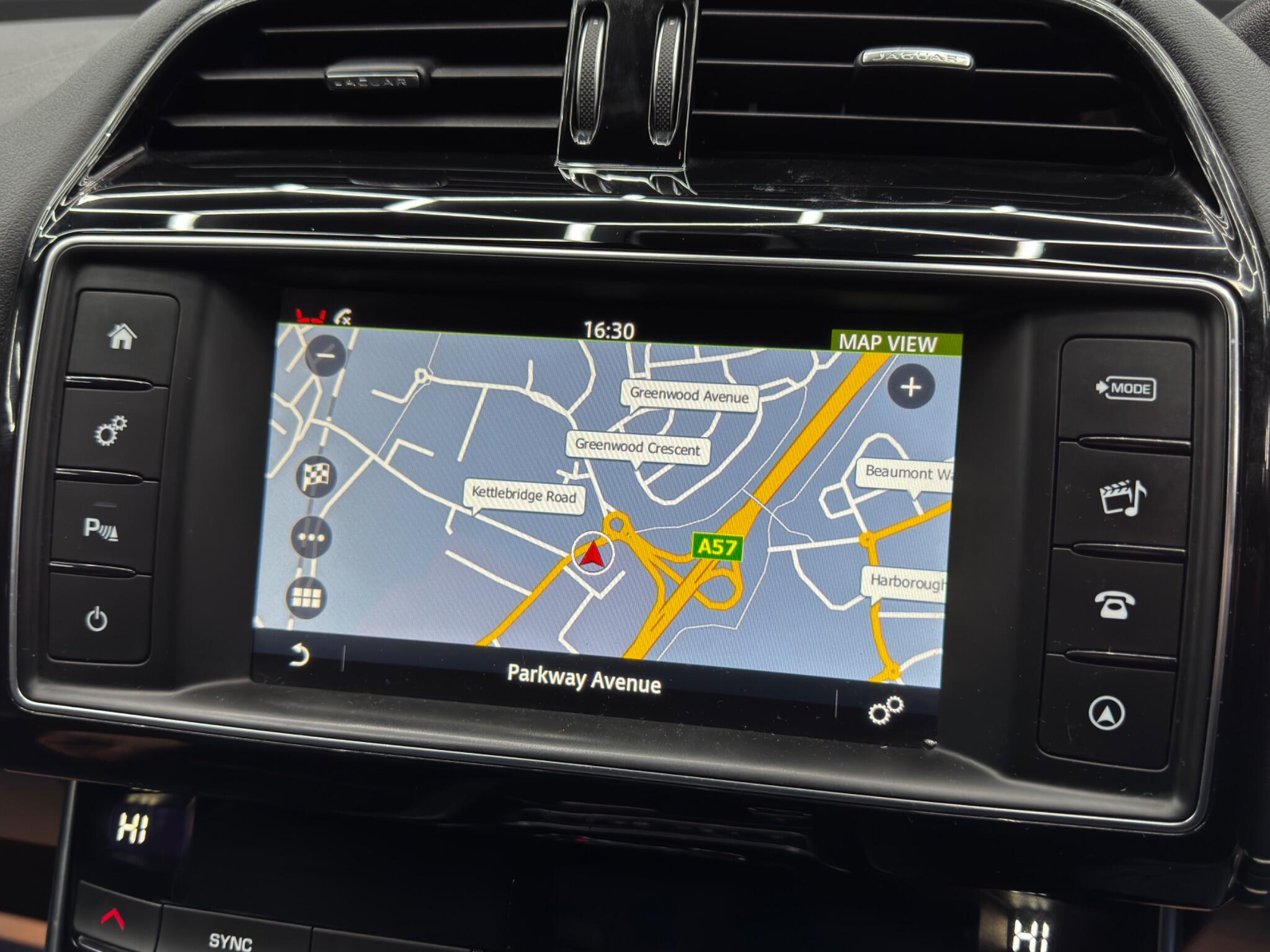 Jaguar XE 2.0d R-Sport Auto Euro 6 (s/s) 4dr 4dr Automatic 2026