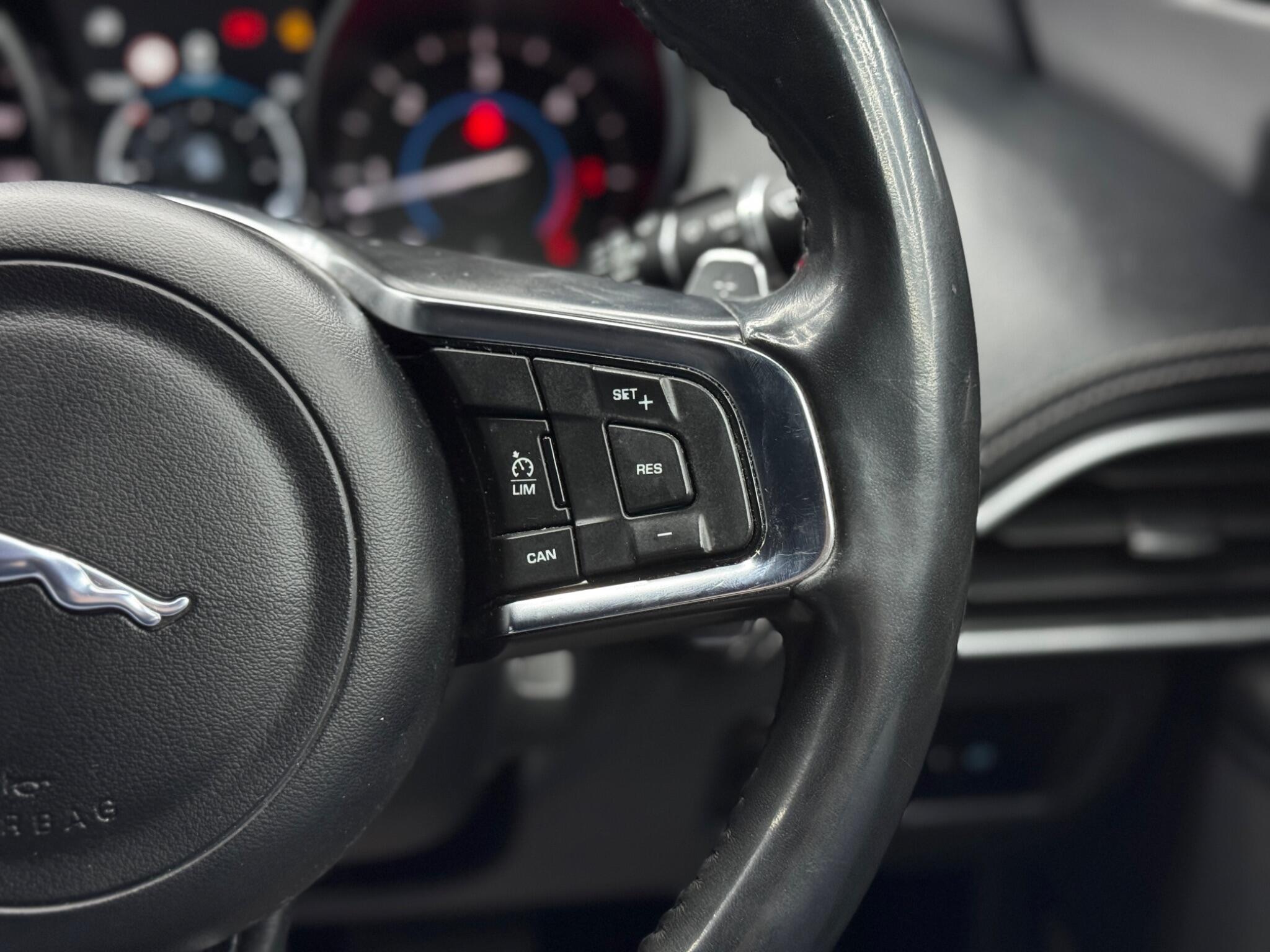 Jaguar XE 2.0d R-Sport Auto Euro 6 (s/s) 4dr 4dr Automatic 2026