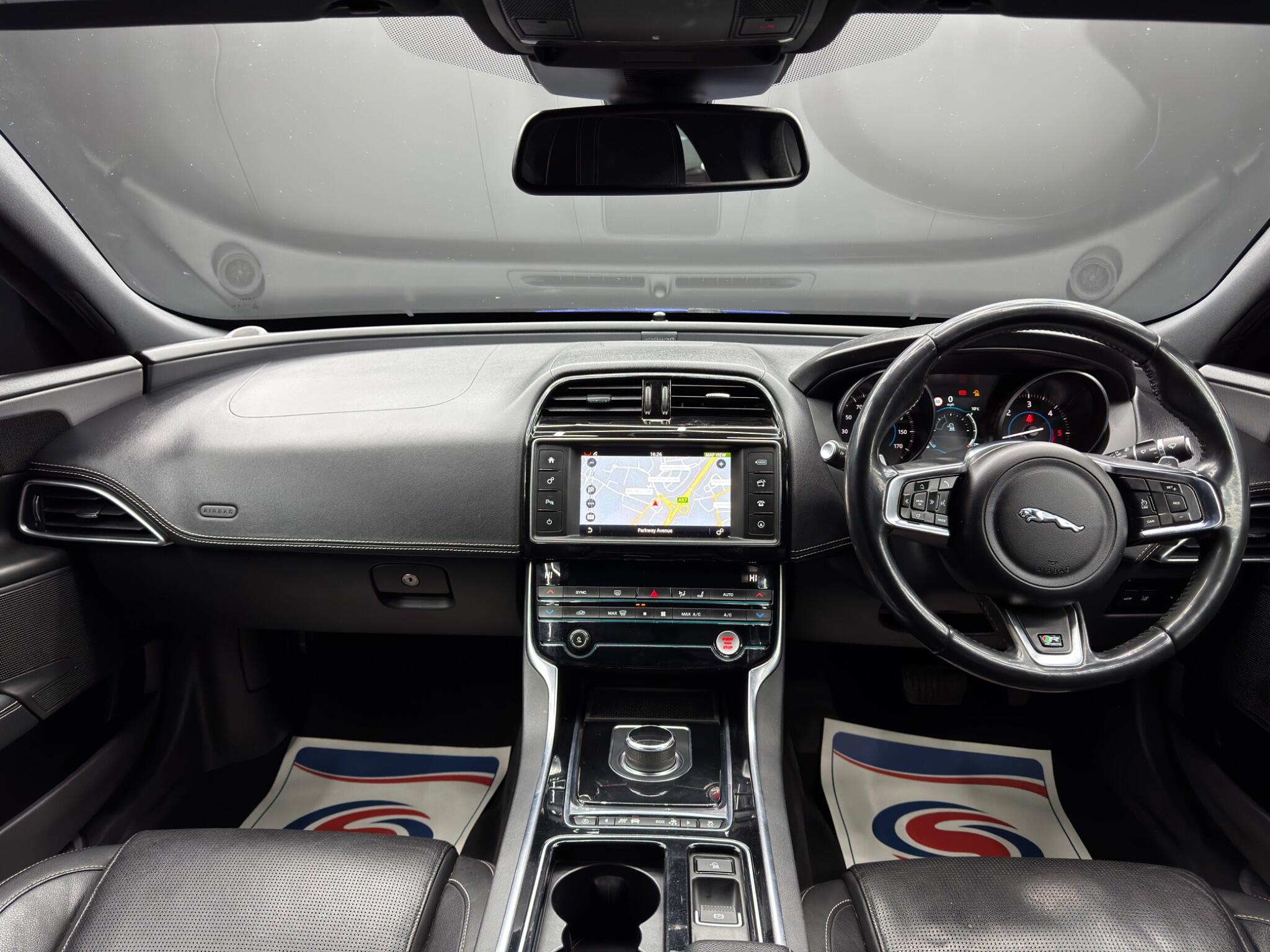 Jaguar XE 2.0d R-Sport Auto Euro 6 (s/s) 4dr 4dr Automatic 2026