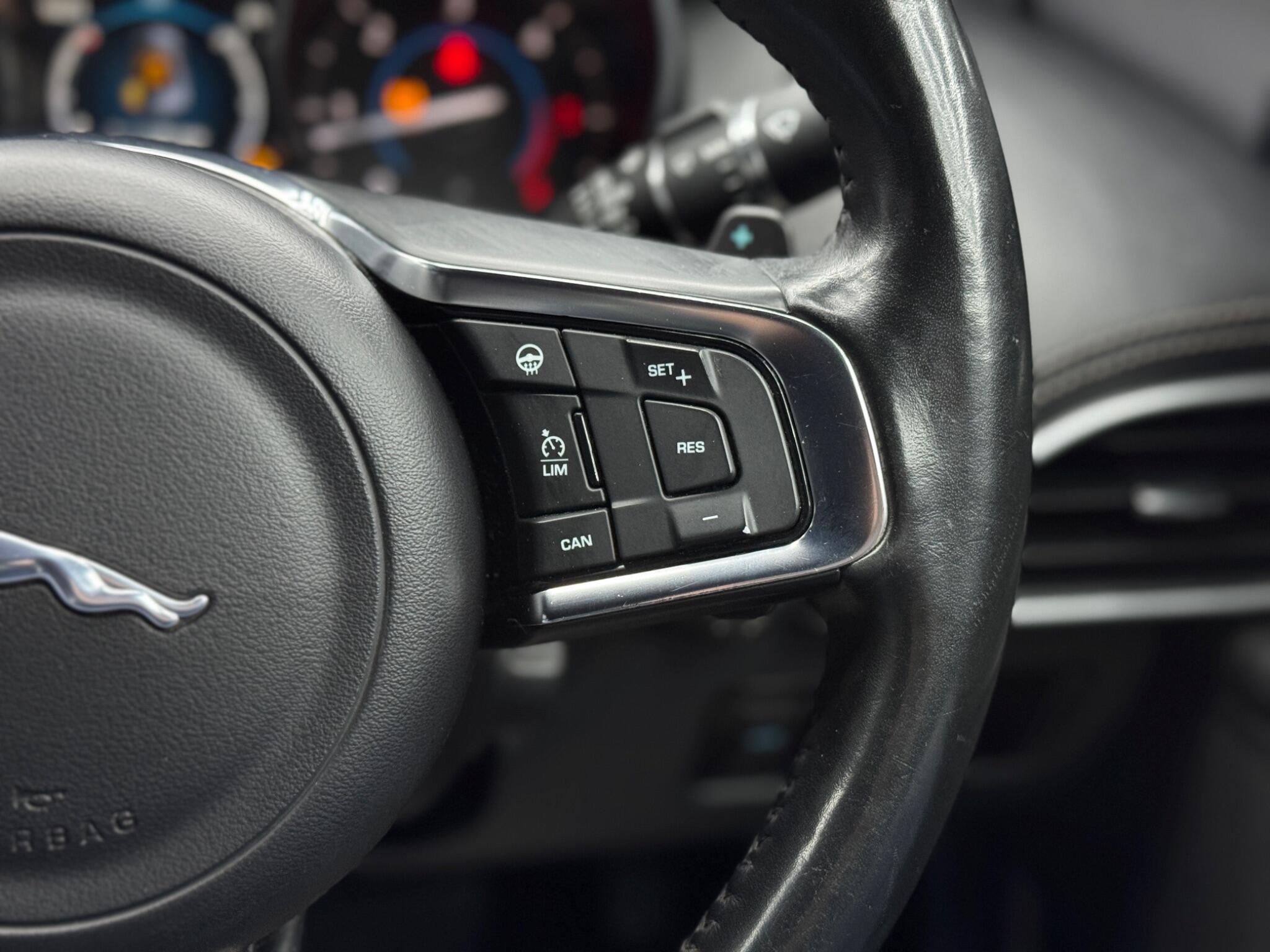 Jaguar XE 2.0d R-Sport Auto Euro 6 (s/s) 4dr 4dr Automatic 2026