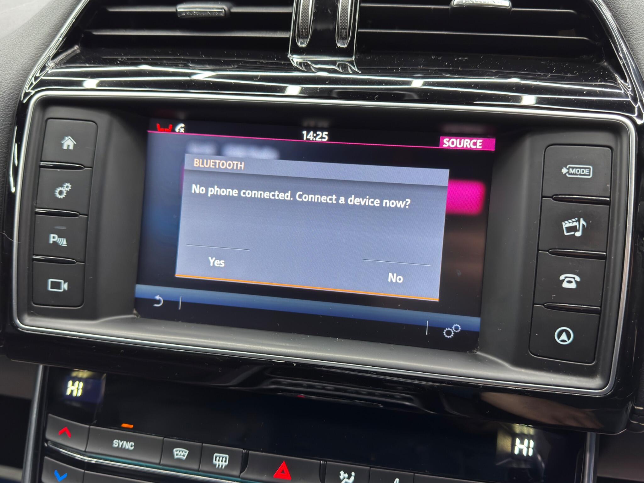 Jaguar XE 2.0d R-Sport Auto Euro 6 (s/s) 4dr 4dr Automatic 2026