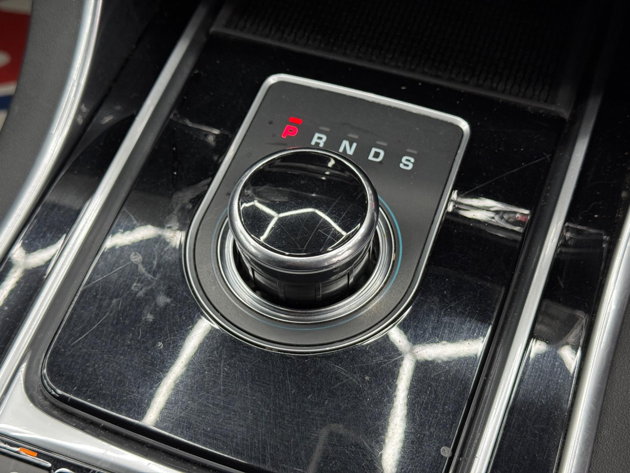 Jaguar XE 2.0d R-Sport Auto Euro 6 (s/s) 4dr 4dr Automatic 2026