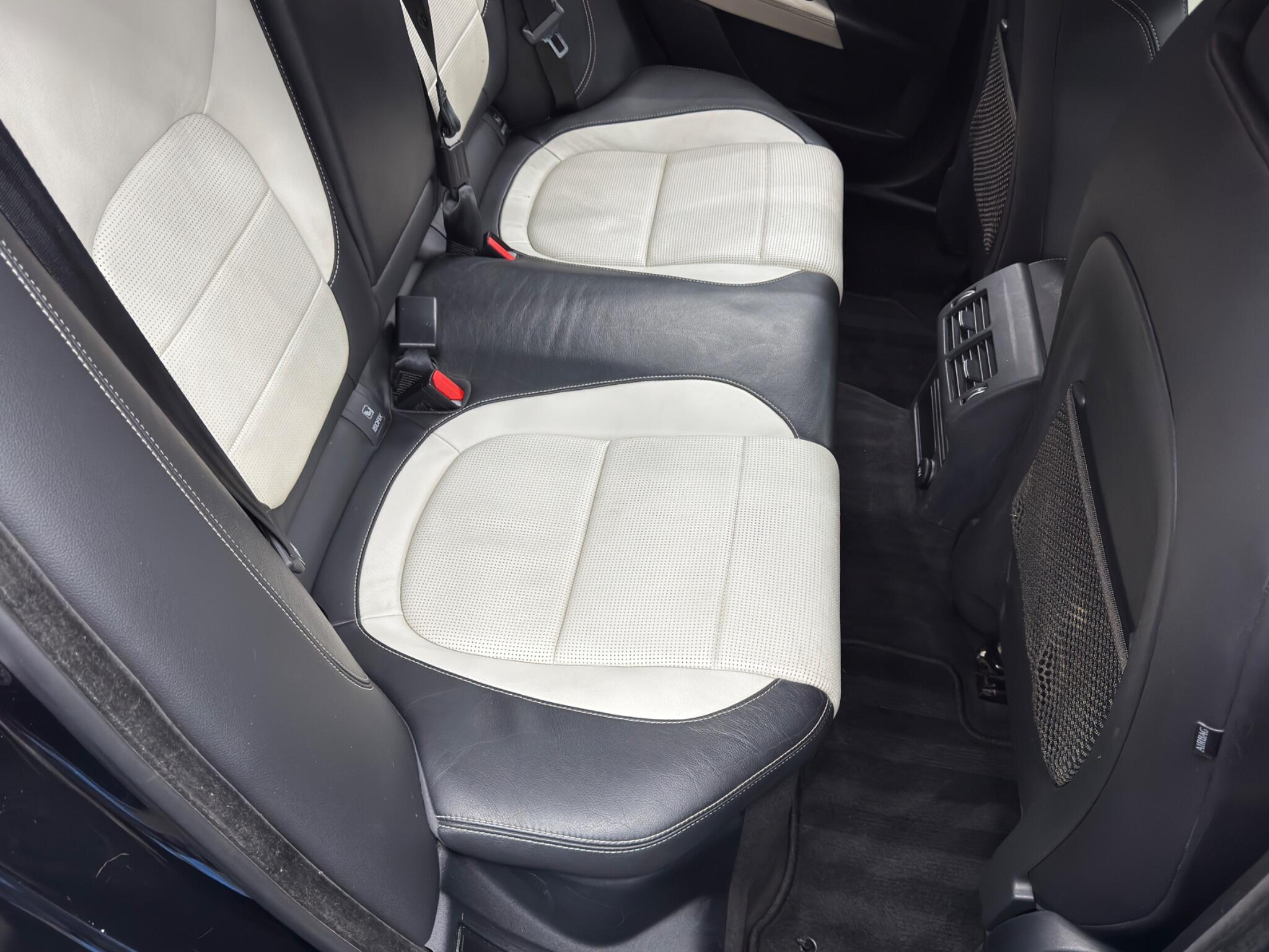 Jaguar XE 2.0d R-Sport Auto Euro 6 (s/s) 4dr 4dr Automatic 2026