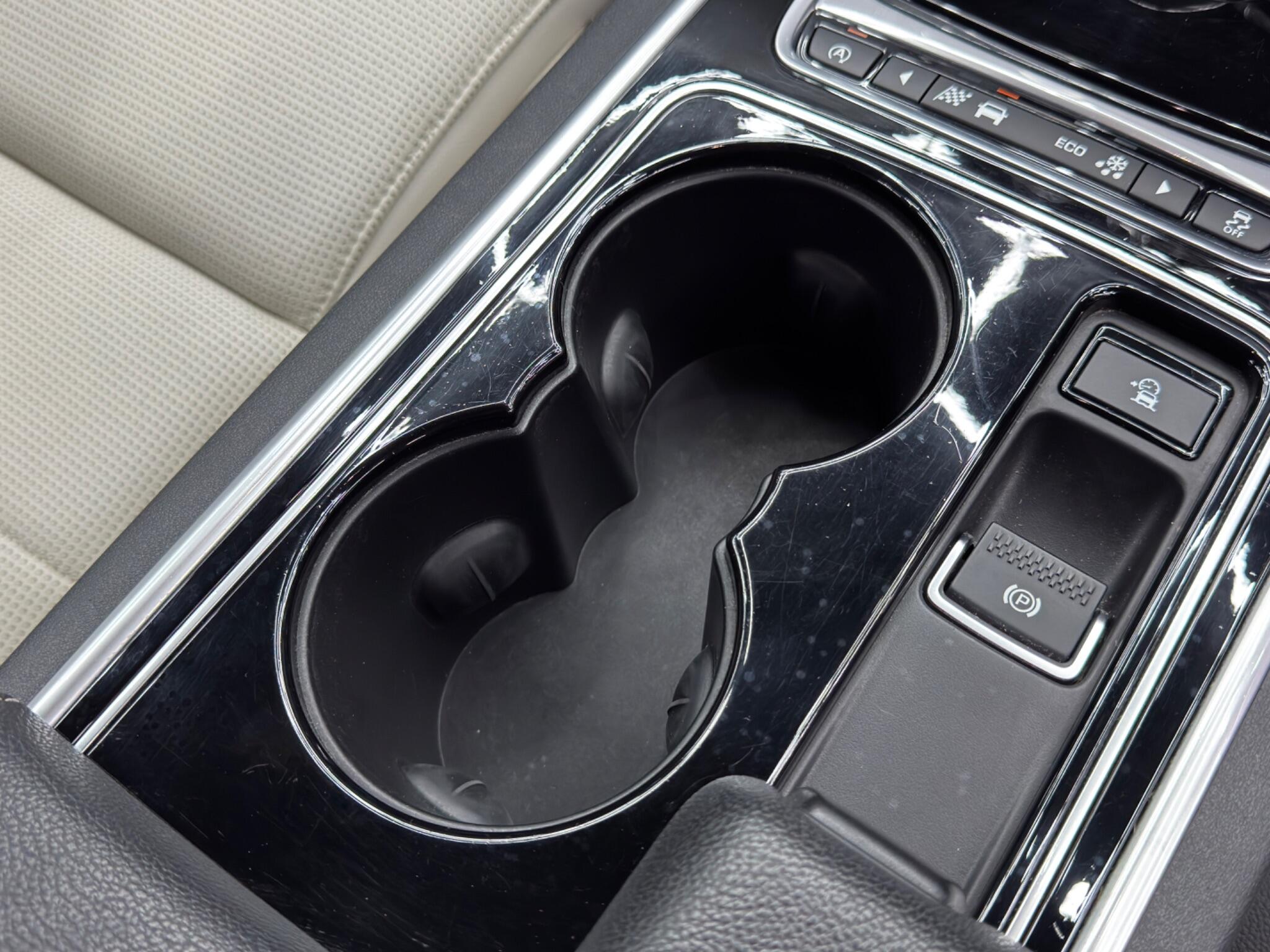 Jaguar XE 2.0d R-Sport Auto Euro 6 (s/s) 4dr 4dr Automatic 2026