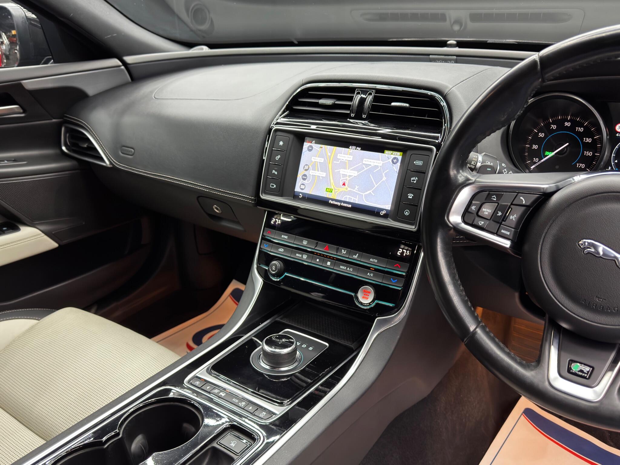 Jaguar XE 2.0d R-Sport Auto Euro 6 (s/s) 4dr 4dr Automatic 2026