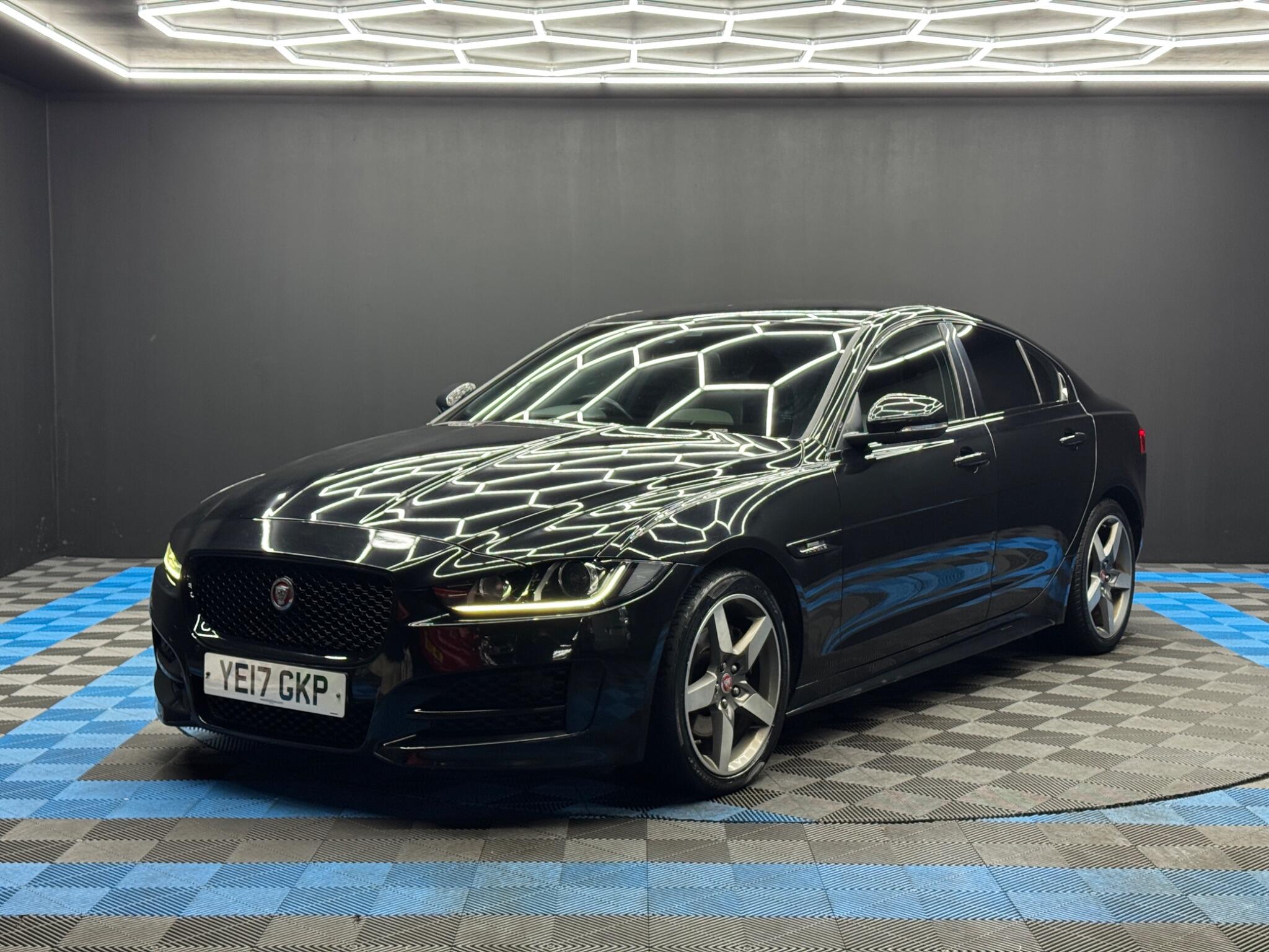 Jaguar XE 2.0d R-Sport Auto Euro 6 (s/s) 4dr 4dr Automatic 2026