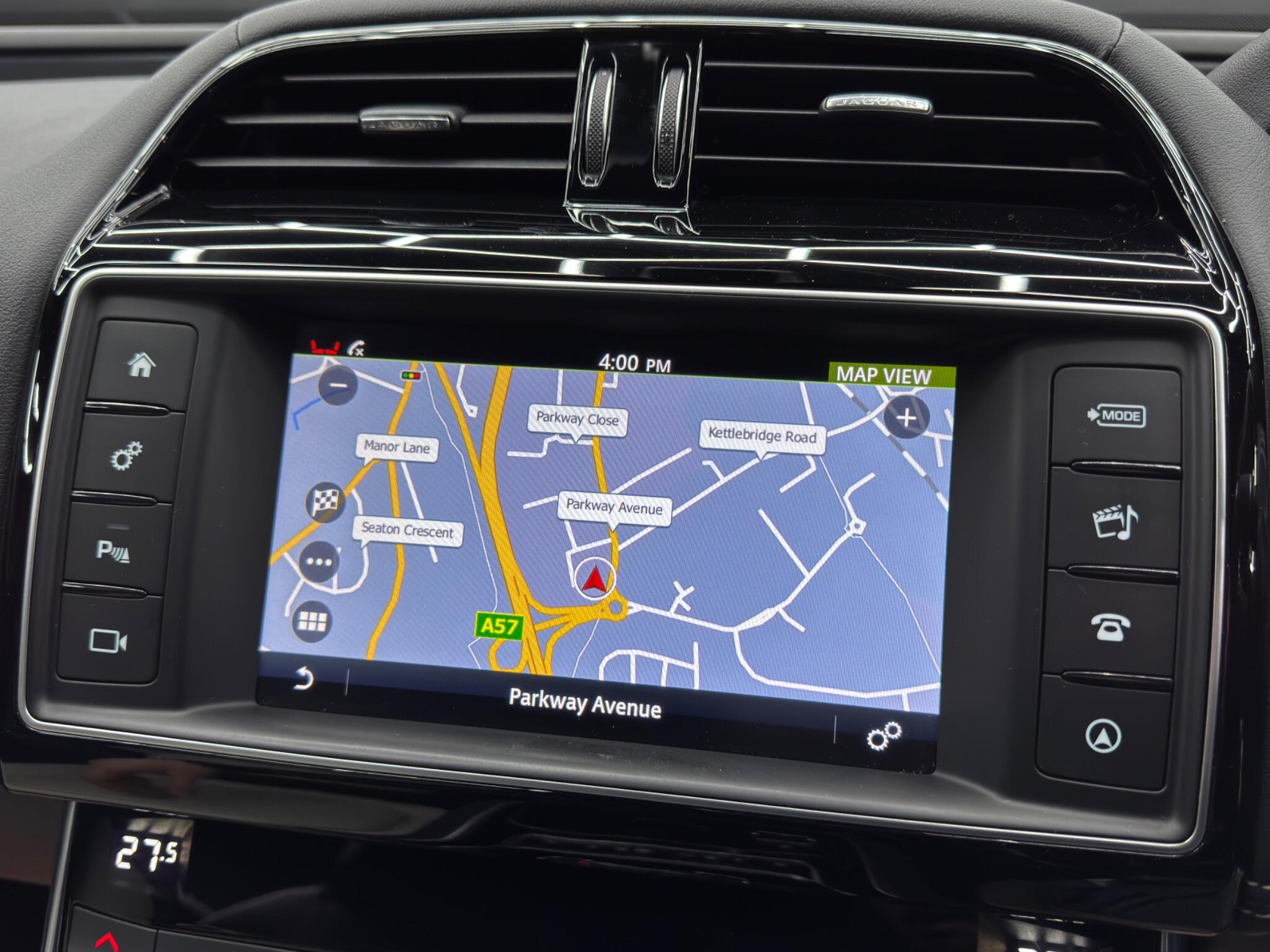 Jaguar XE 2.0d R-Sport Auto Euro 6 (s/s) 4dr 4dr Automatic 2026